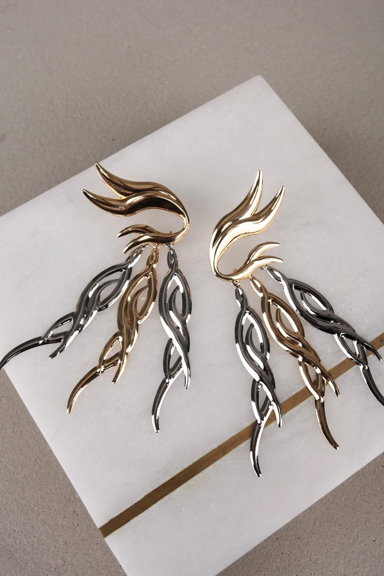 Gold Silver Detay Büyük Küpe KÜPE