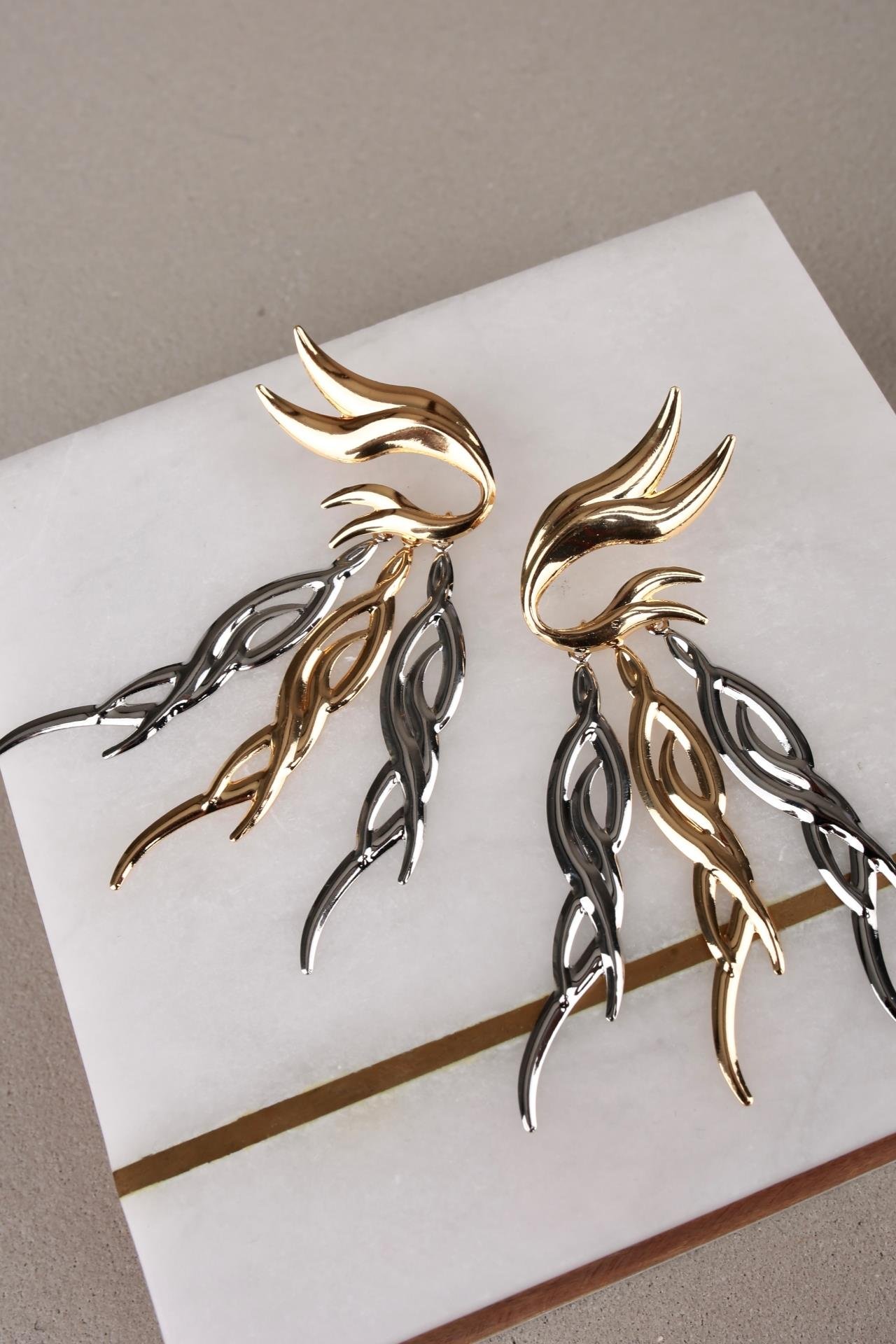 Gold Silver Detay Büyük Küpe KÜPE