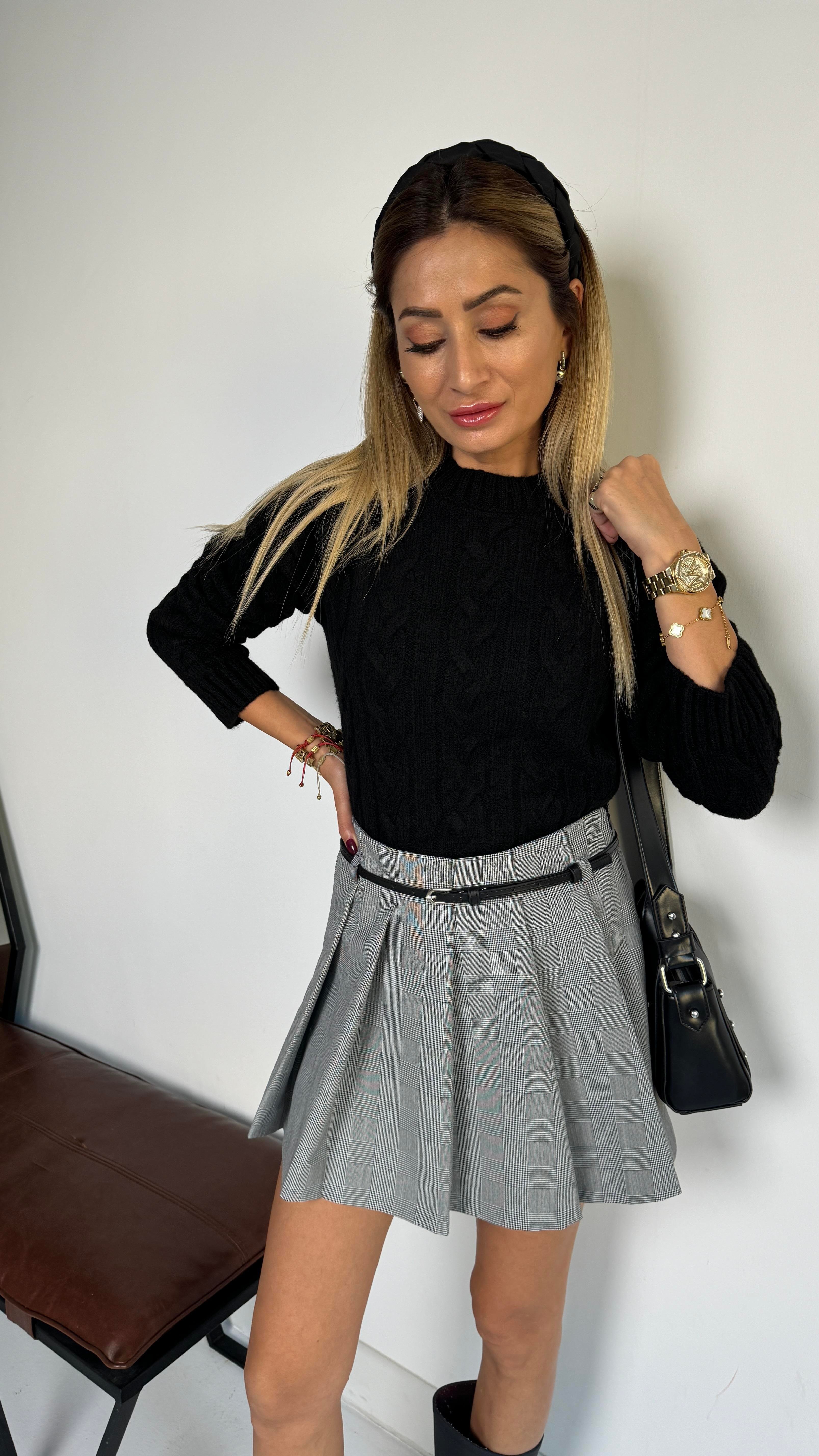 Gri Pileli Şort Etek ETEK