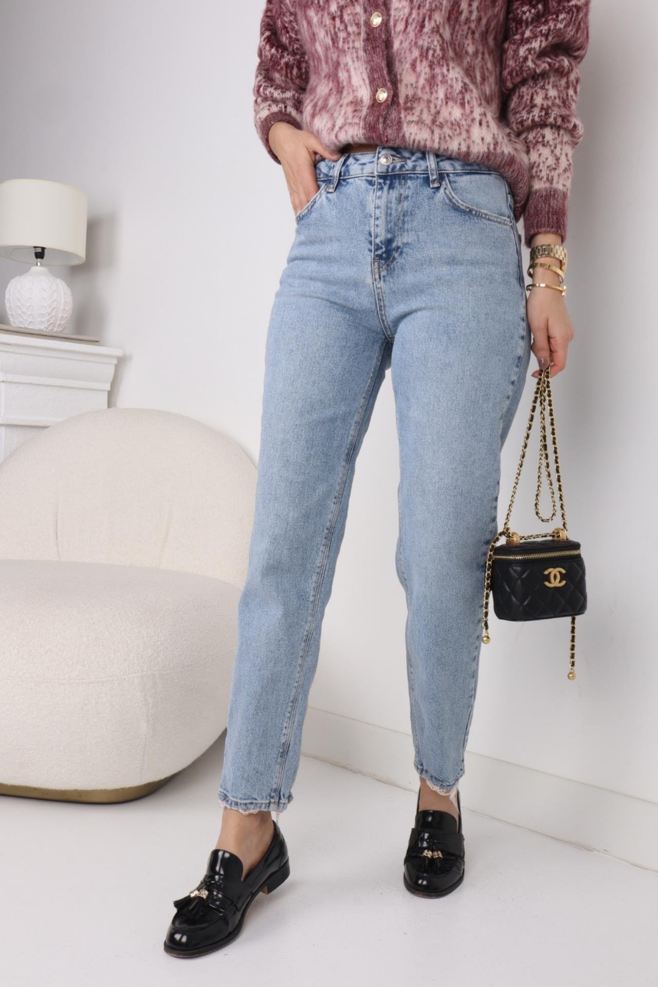 High Rise Açık Mavi Likrasız Klasik Mom Jean JEAN