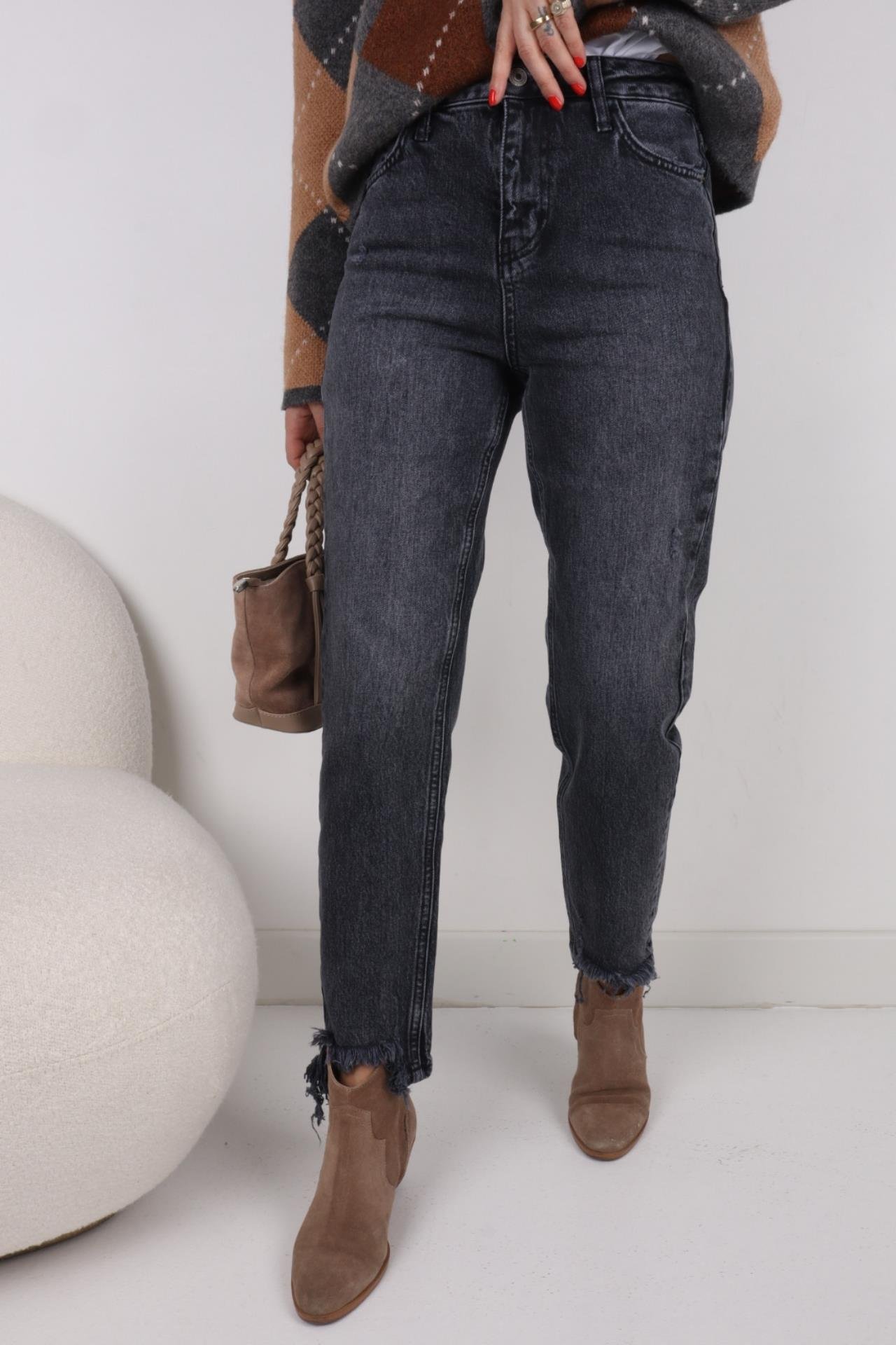 High Rise Paça Detay Az Likralı Füme Mom Jean JEAN