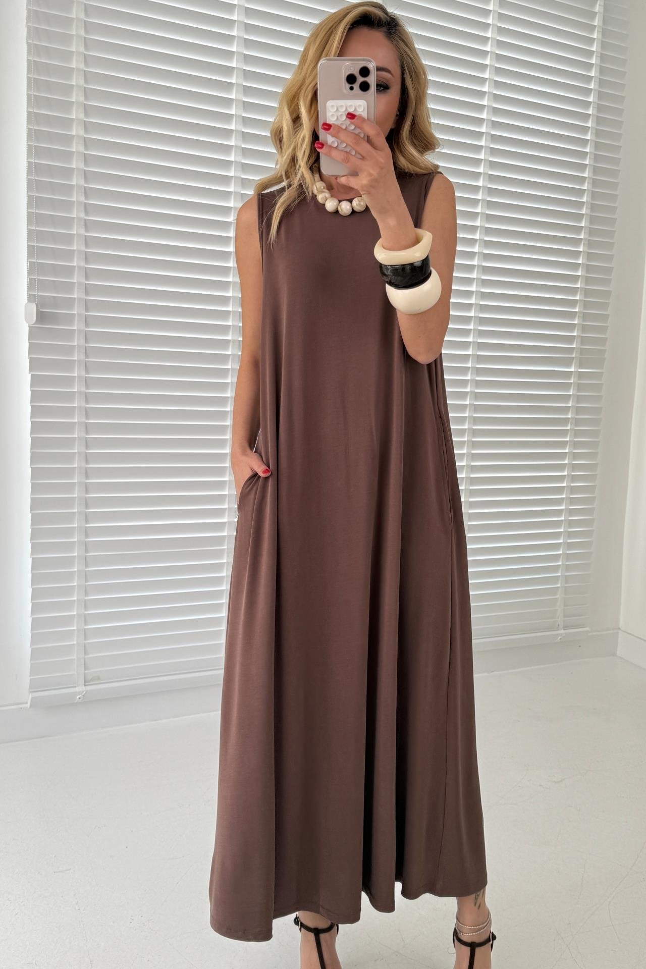 Kalın Askı Cepli Kahve Örme Kloş Elbise ELBİSE | NO33