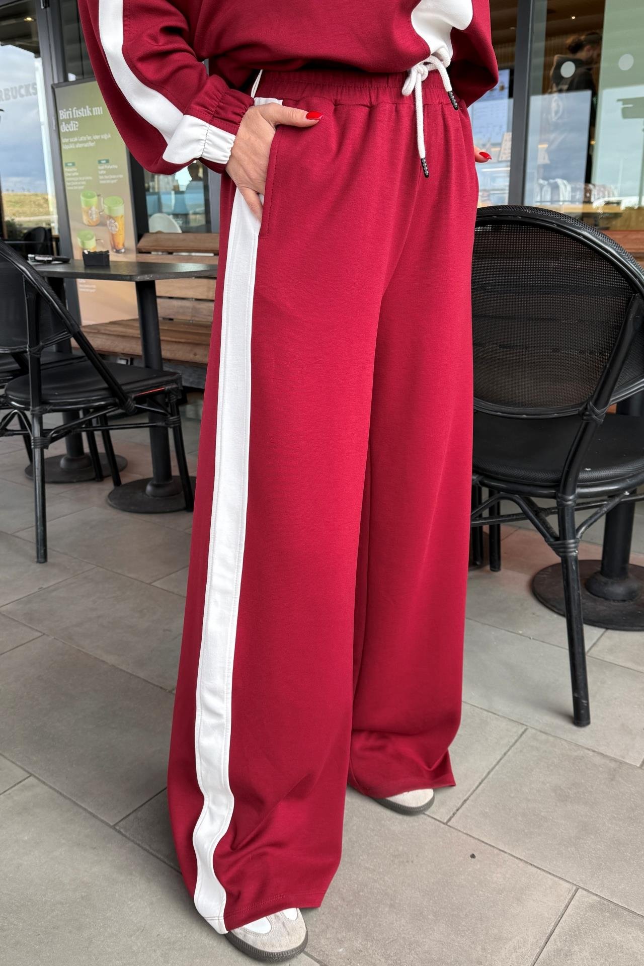 Kalın Şeritli Dik Yaka Bordo Spor Takım SPOR TAKIMLAR