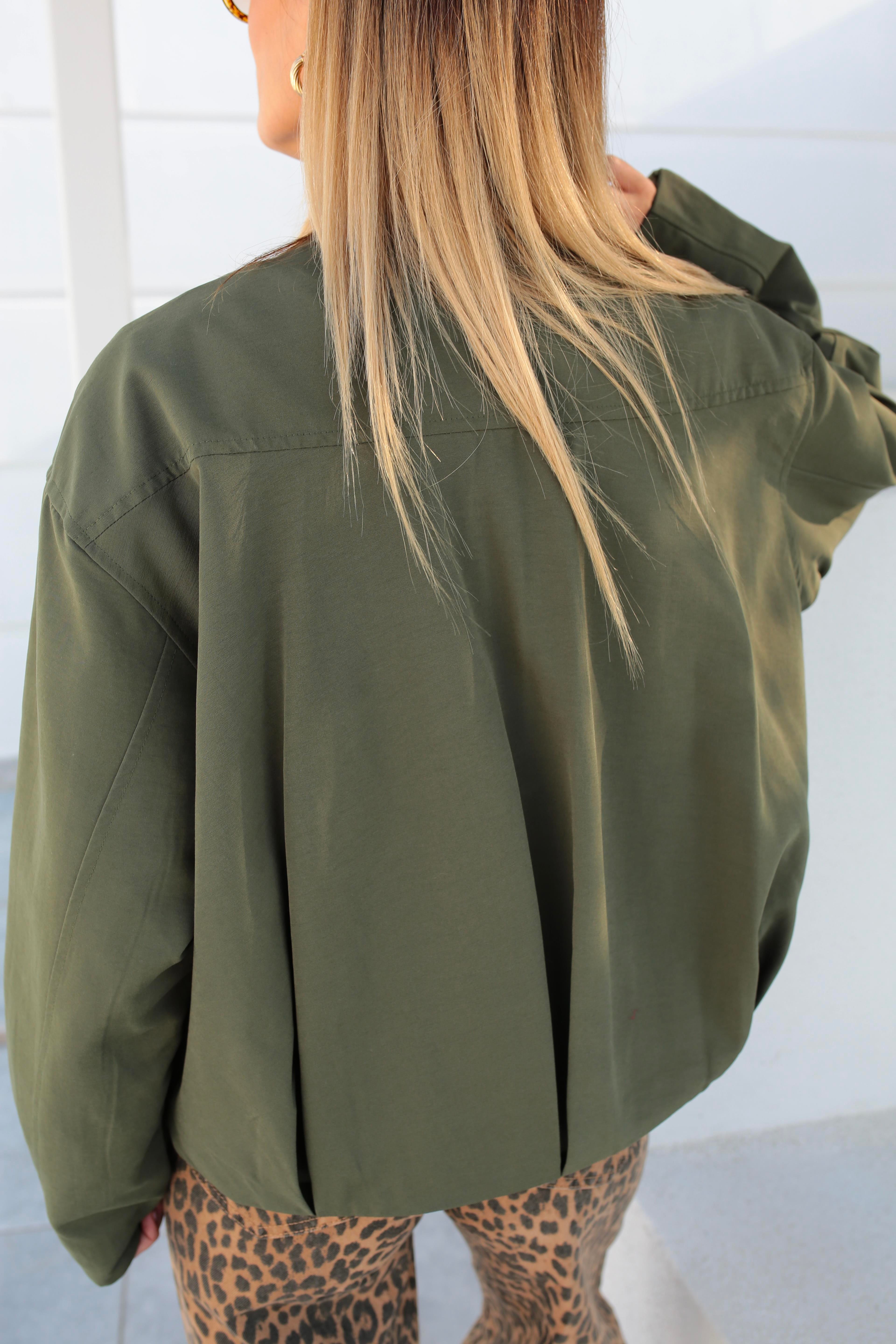 Kapak Cepli Pileli Haki Bomber Ceket CEKET