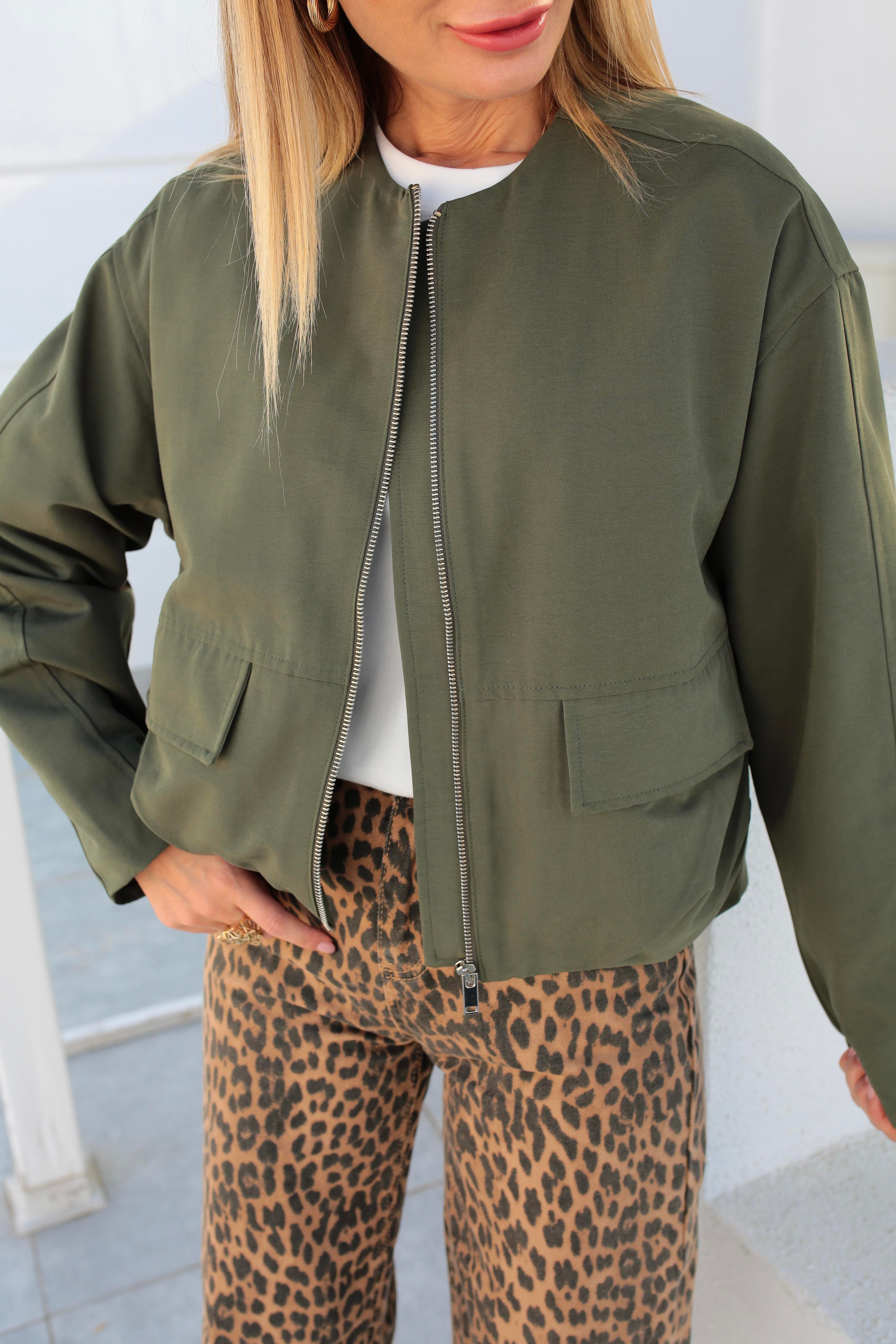 Kapak Cepli Pileli Haki Bomber Ceket CEKET