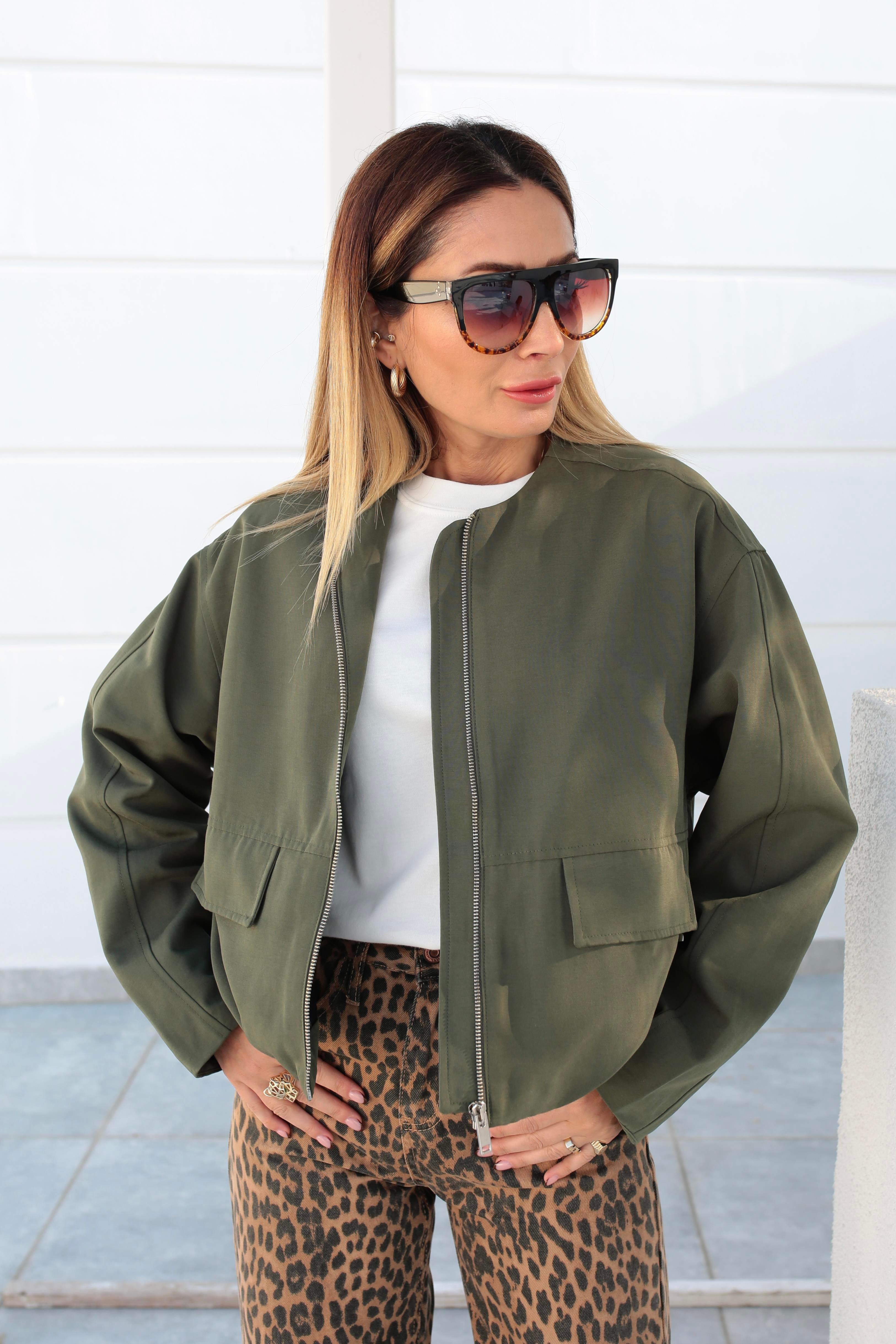 Kapak Cepli Pileli Haki Bomber Ceket CEKET