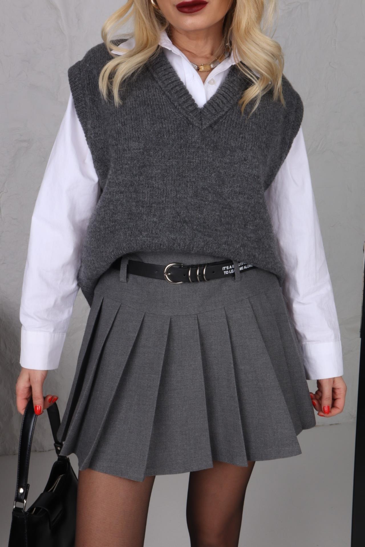 Kemer Detaylı Gri Pileli Mini Etek ETEK