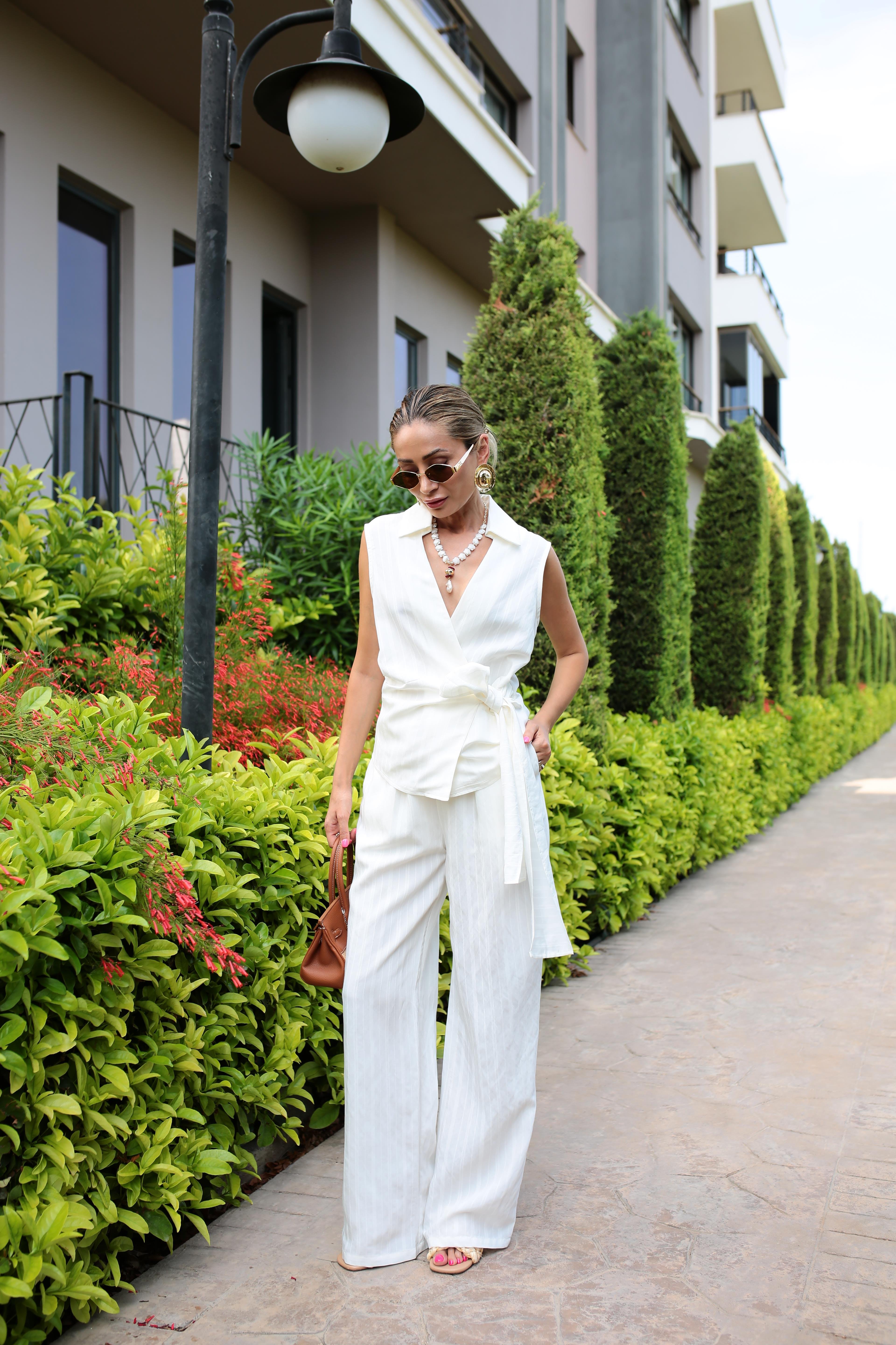 Kendinden Desenli Kruvaze Gömlekli Ekru Takım TAKIM | NO33