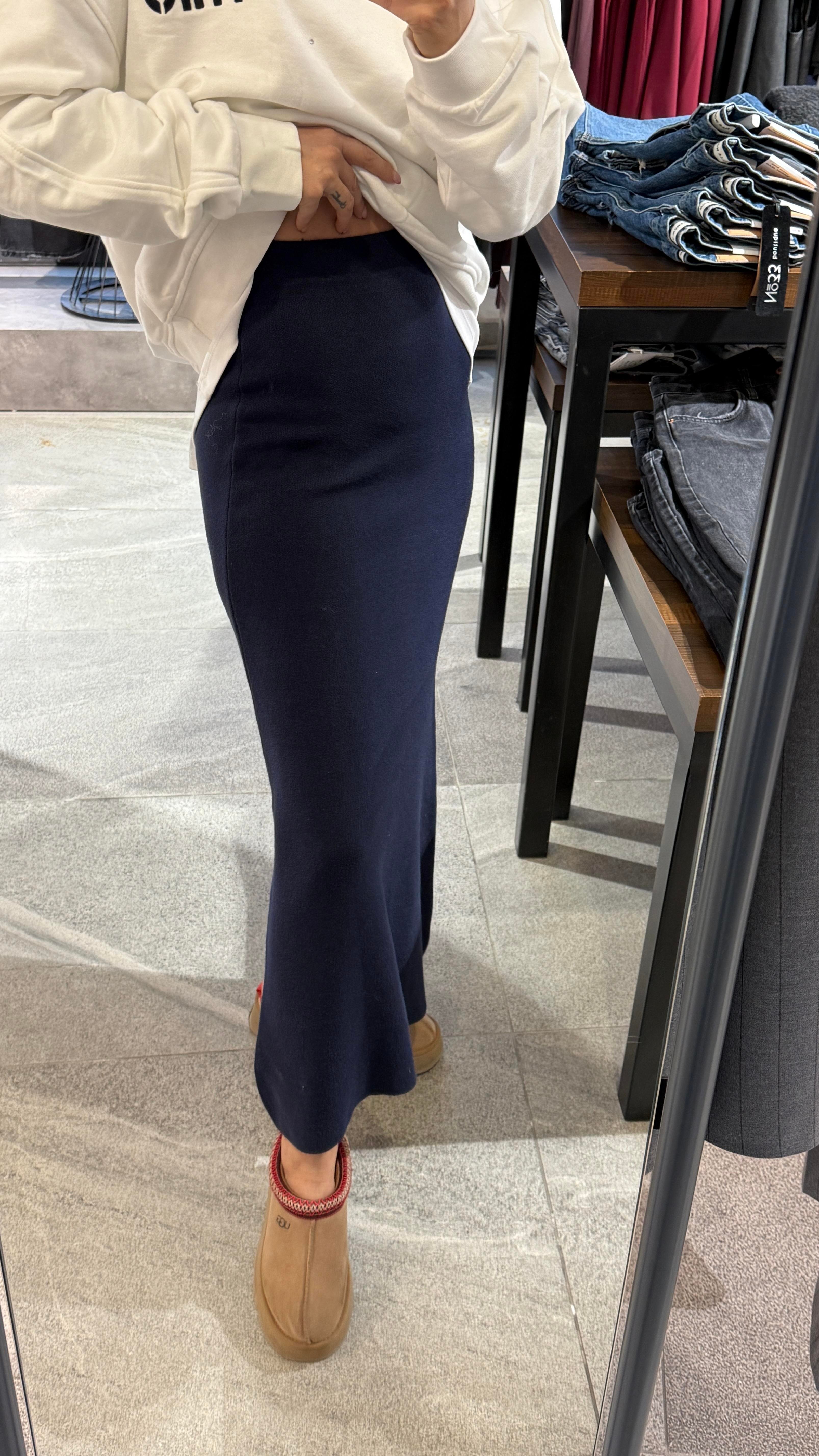 Lacivert Triko Uzun Etek ETEK