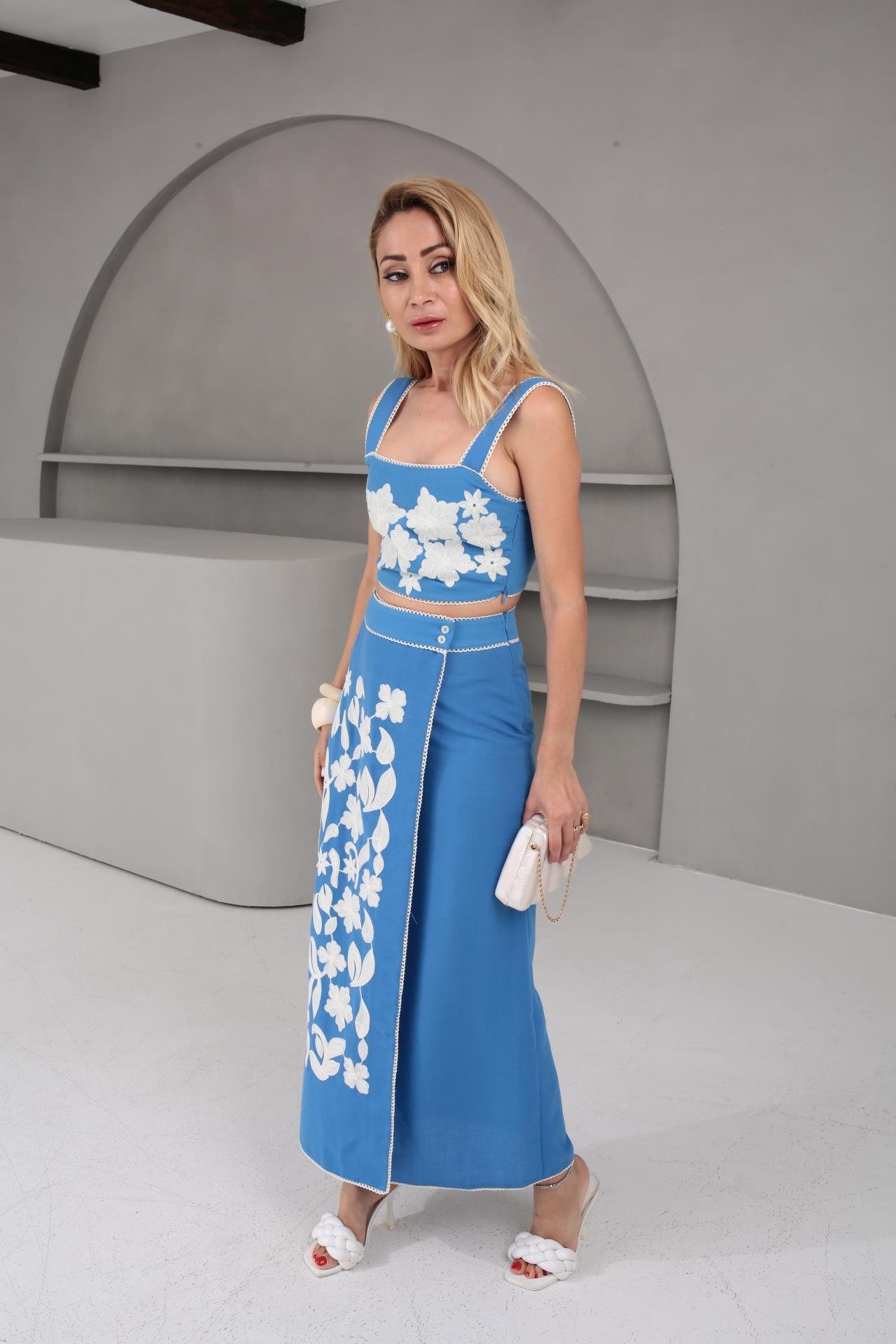 Nakış İşli Kruvaze Kapama Mavi Etek Crop Takım TAKIM | NO33