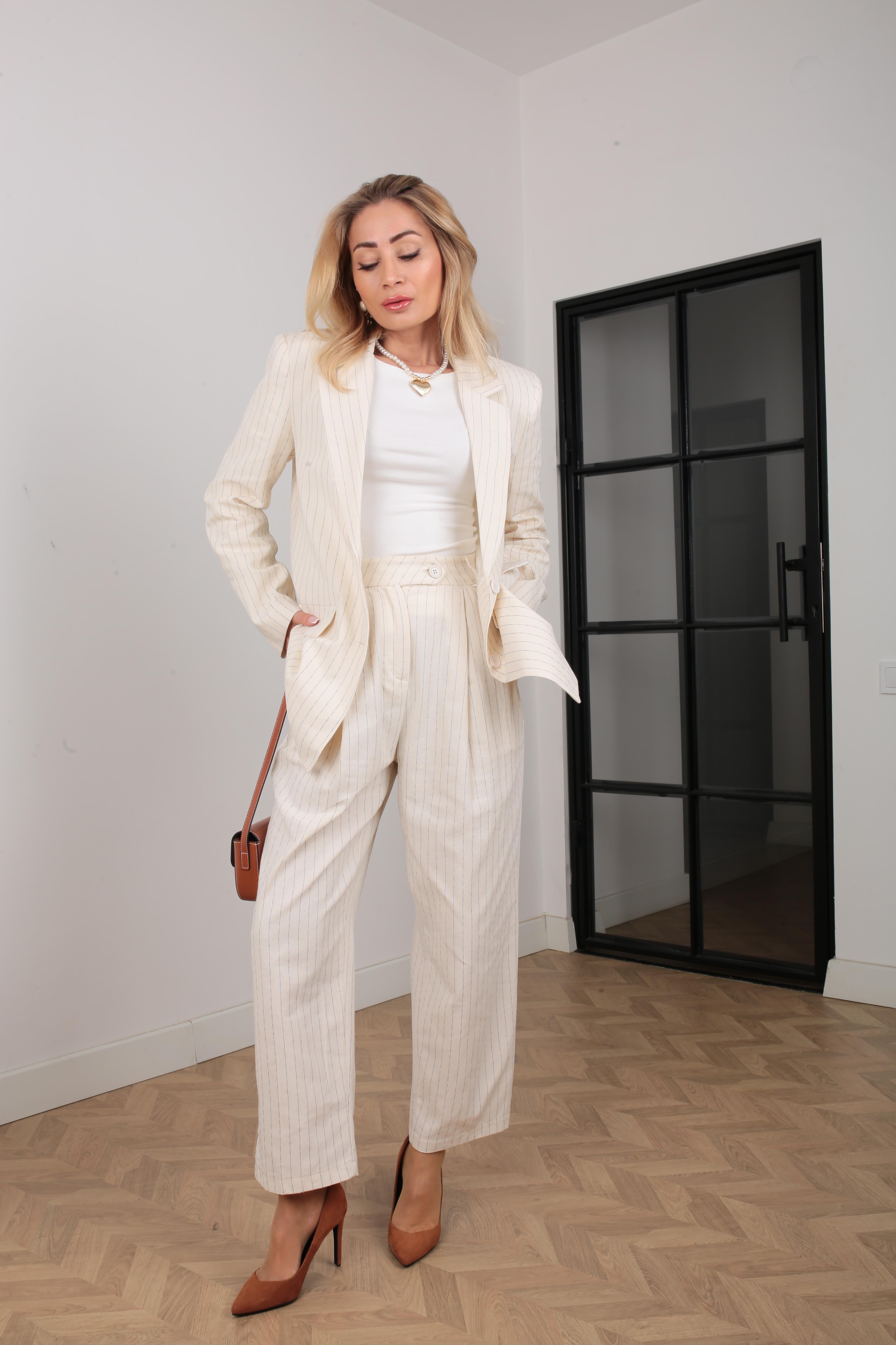 Naturel İnce Çizgili Keten Takım TAKIM