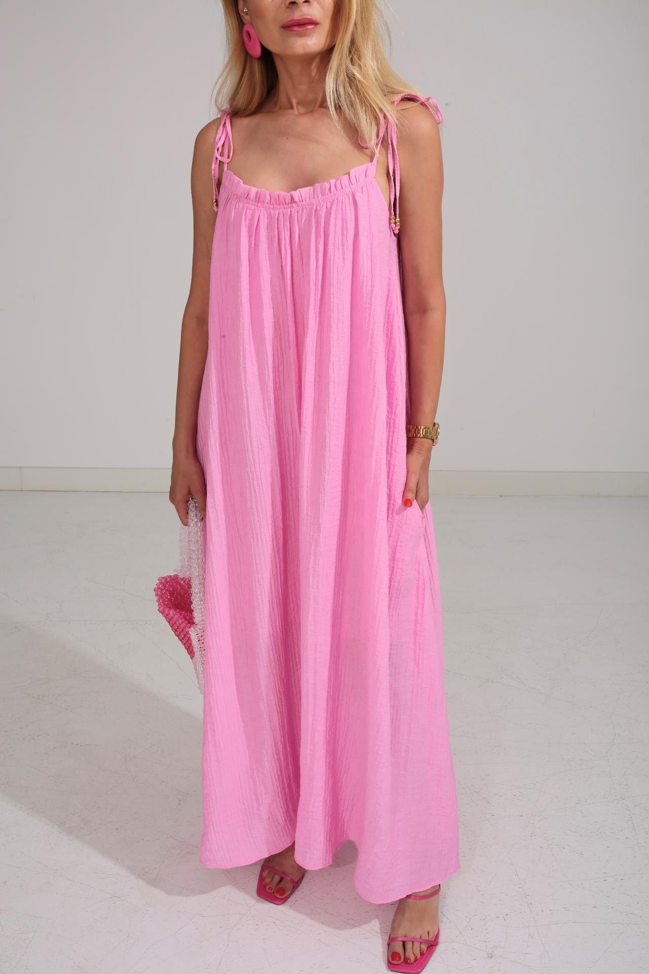 Omuzu Bağcıklı Astarlı Pembe Krinkıl Elbise ELBİSE | NO33