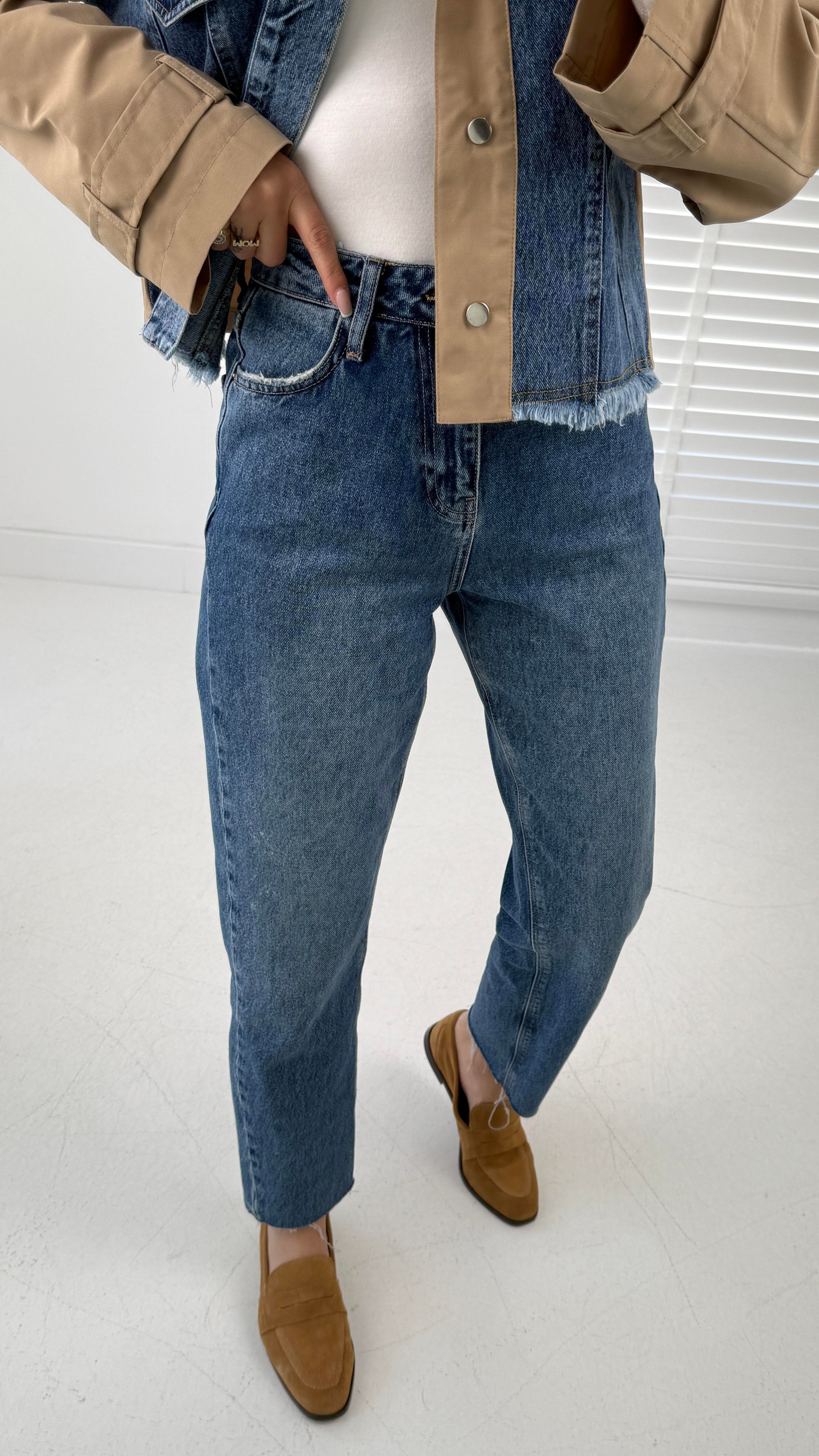 Paçası Kesik Mom Jean (1964-1) JEAN