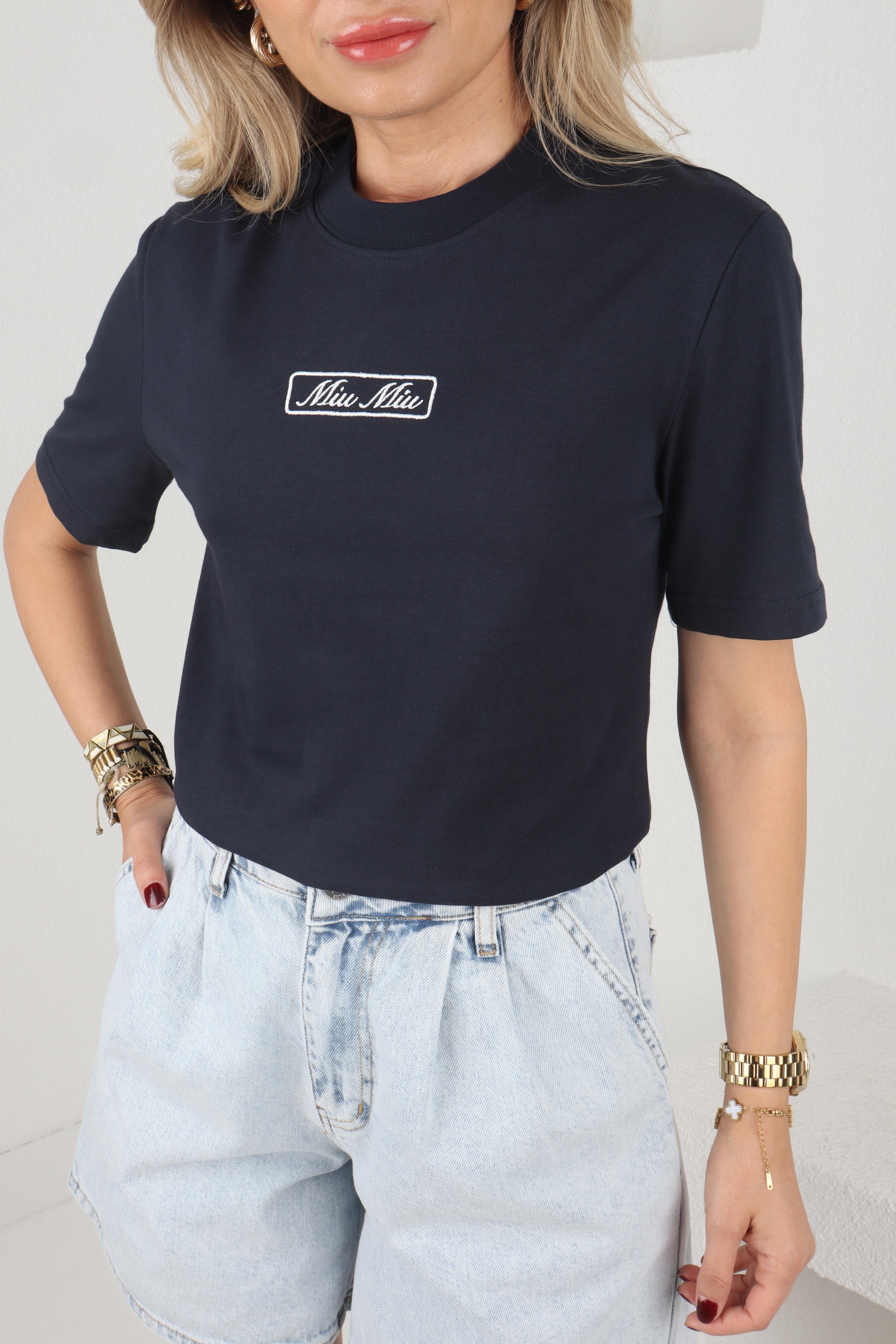Sıfır Yaka Yazı Nakışlı Lacivert Tshirt T-SHİRT