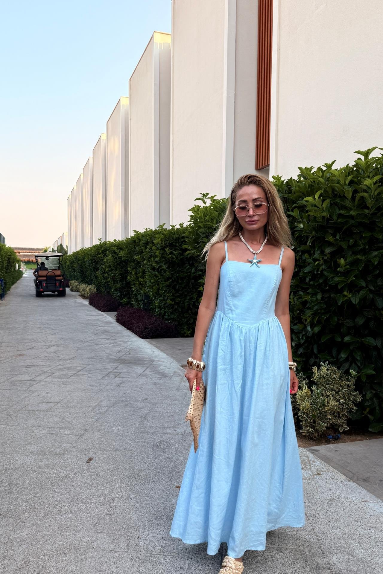 Sırtı Lastikli Mavi Keten Elbise ELBİSE | NO33