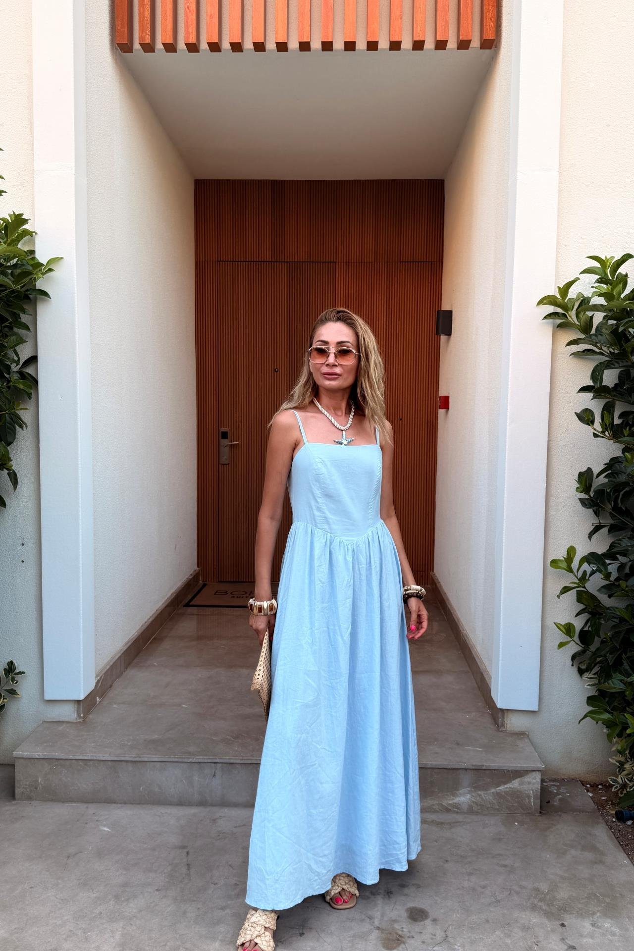 Sırtı Lastikli Mavi Keten Elbise ELBİSE | NO33