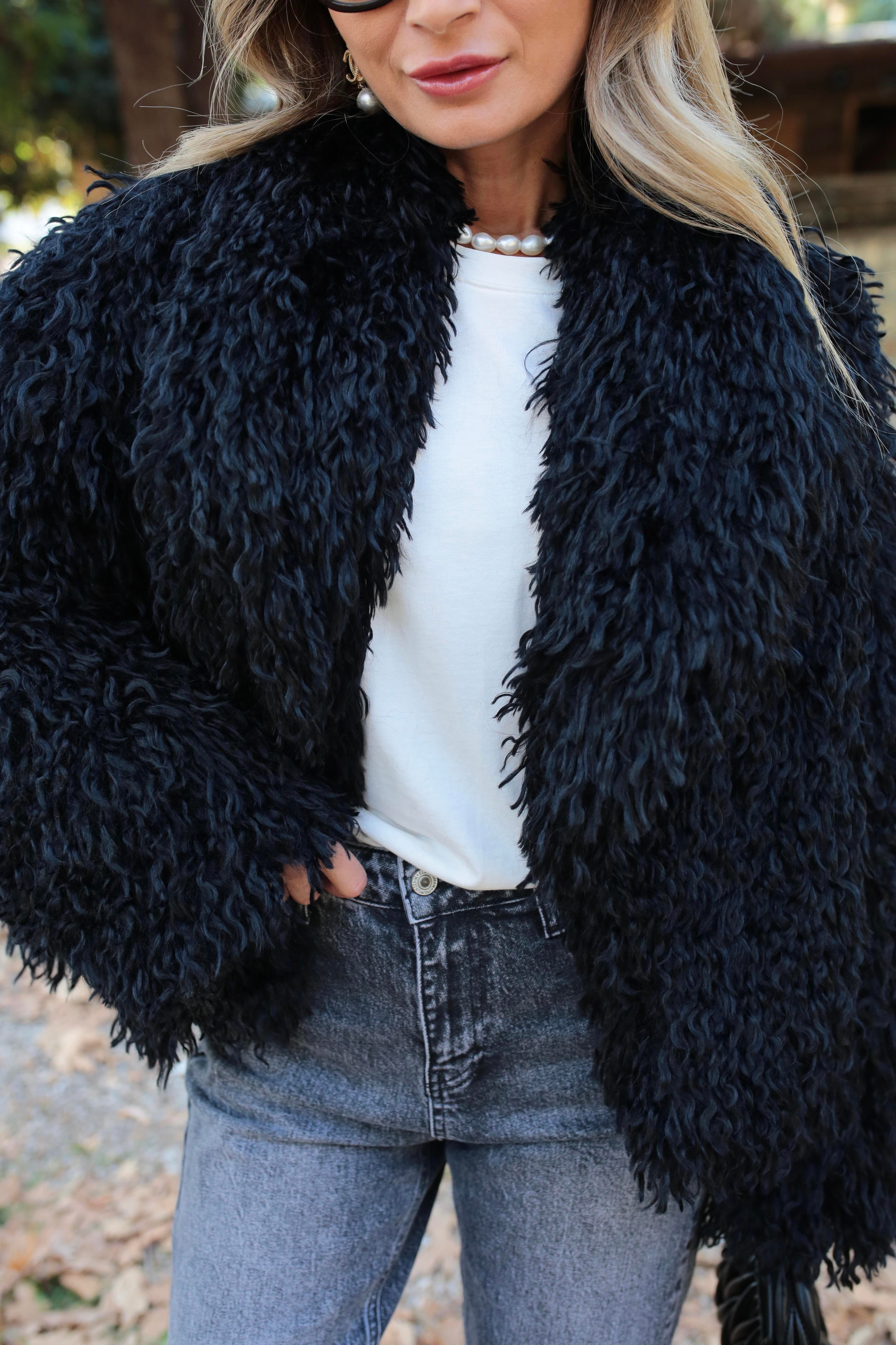 Siyah Kısa Premium Kürk KABAN