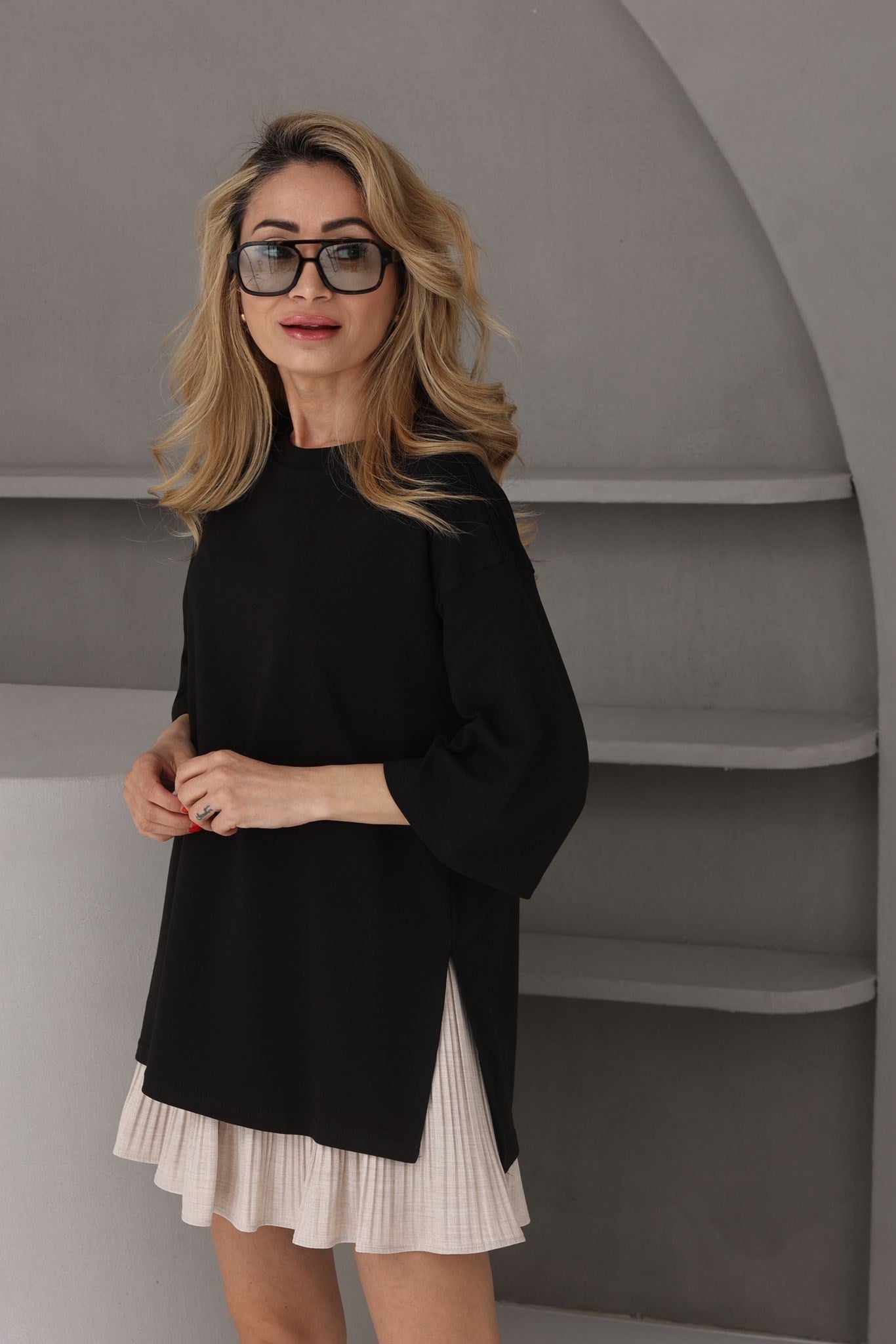 Siyah Oversize Yanı Yırtmaçlı Basic Tshirt T-SHİRT | NO33