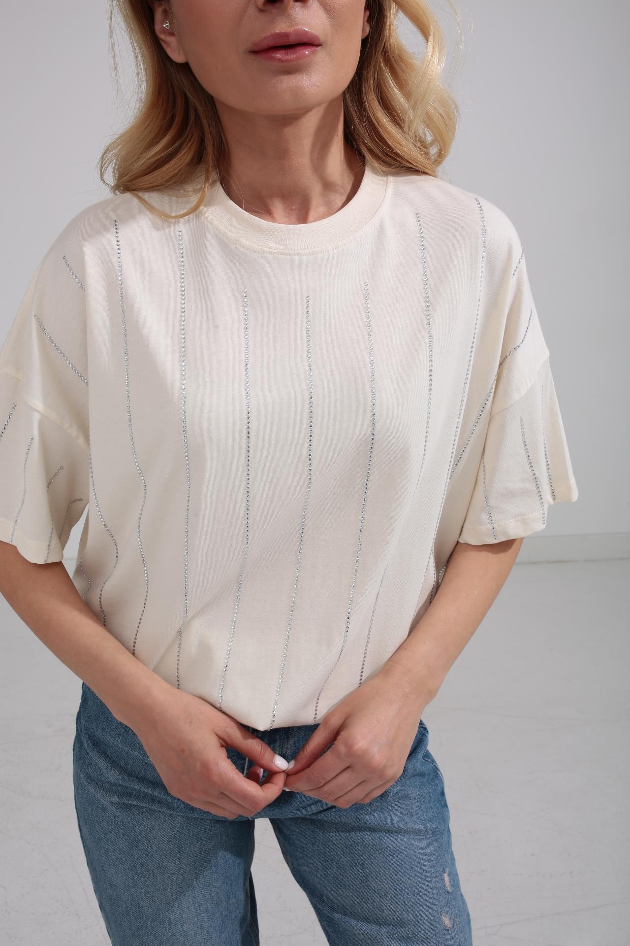 Taş Baskılı Krem Oversize Tshirt T-SHİRT | NO33