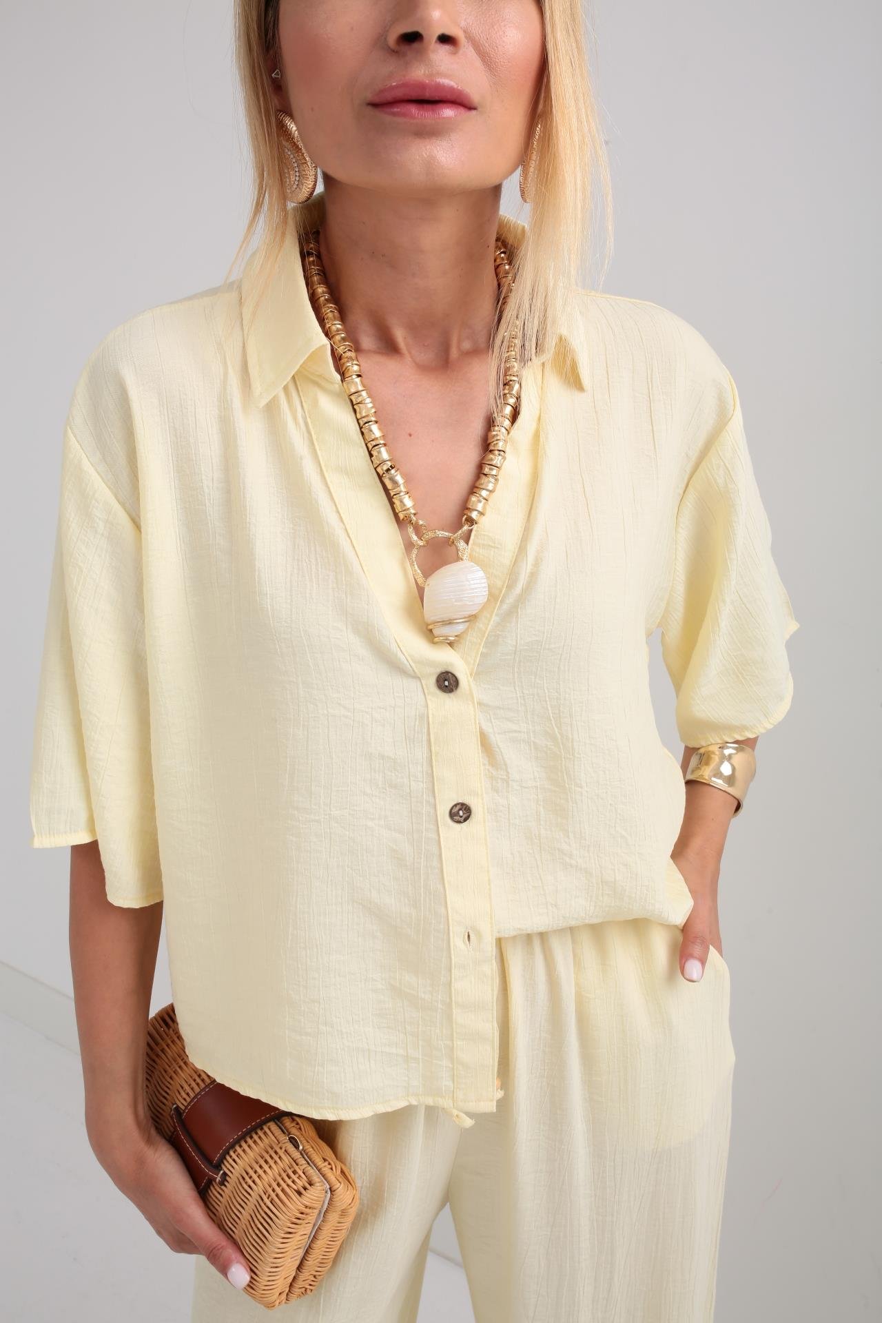 V Yaka Düğmeli Sarı Takım TAKIM | NO33