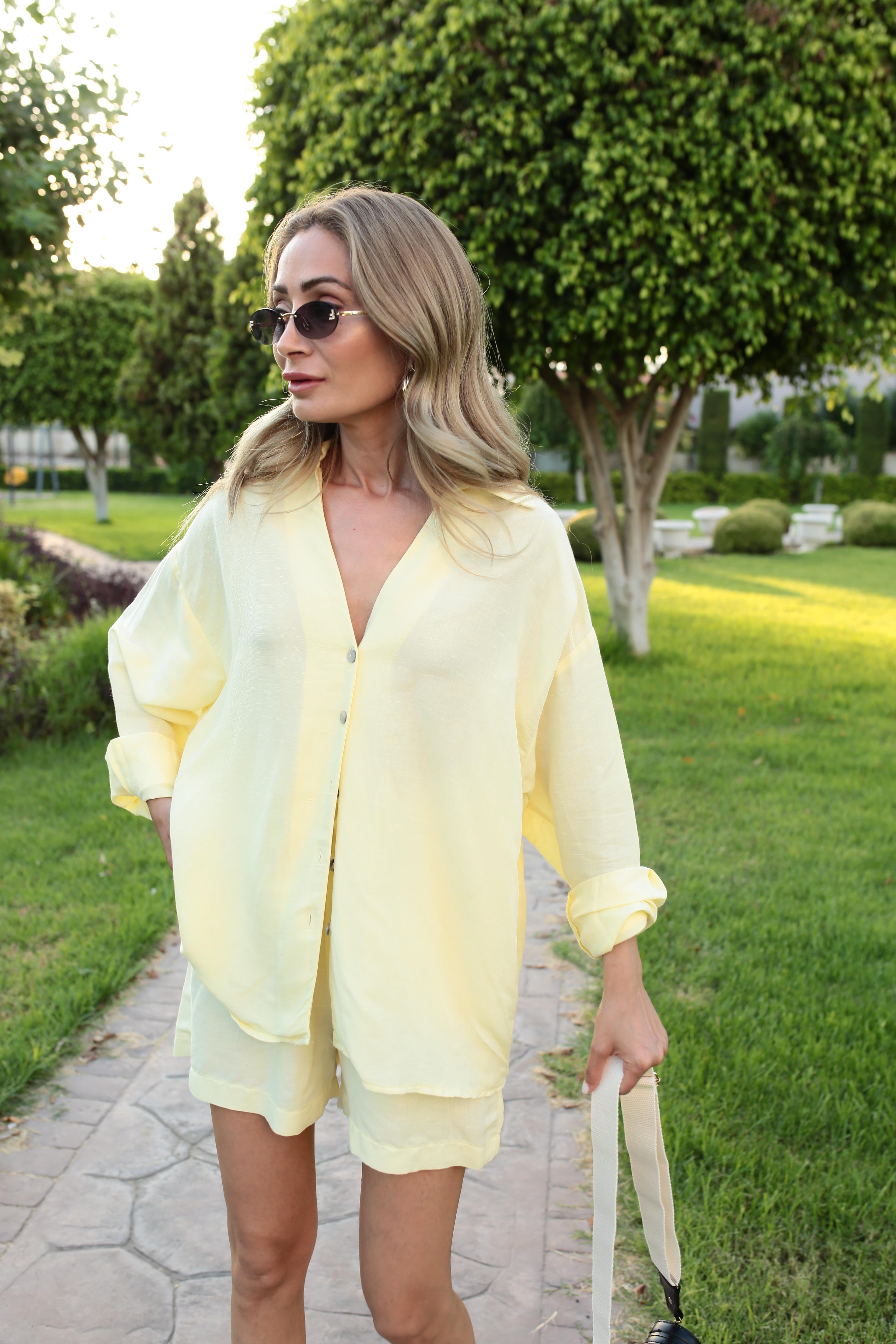 V Yaka Sarı Keten Şort Gömlek Takım TAKIM | NO33