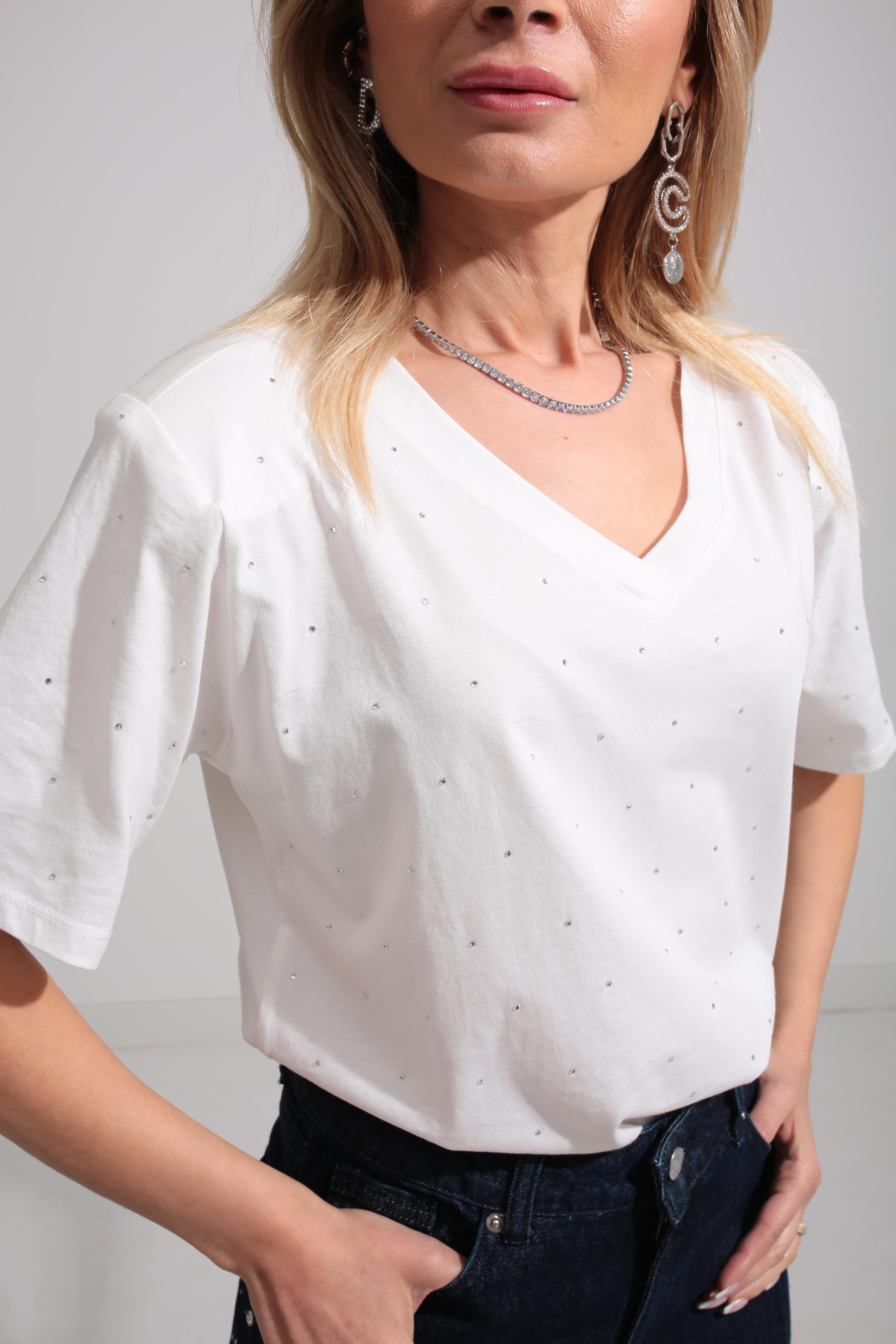 V Yaka Vatkalı Taşlı Beyaz Tshirt T-SHİRT
