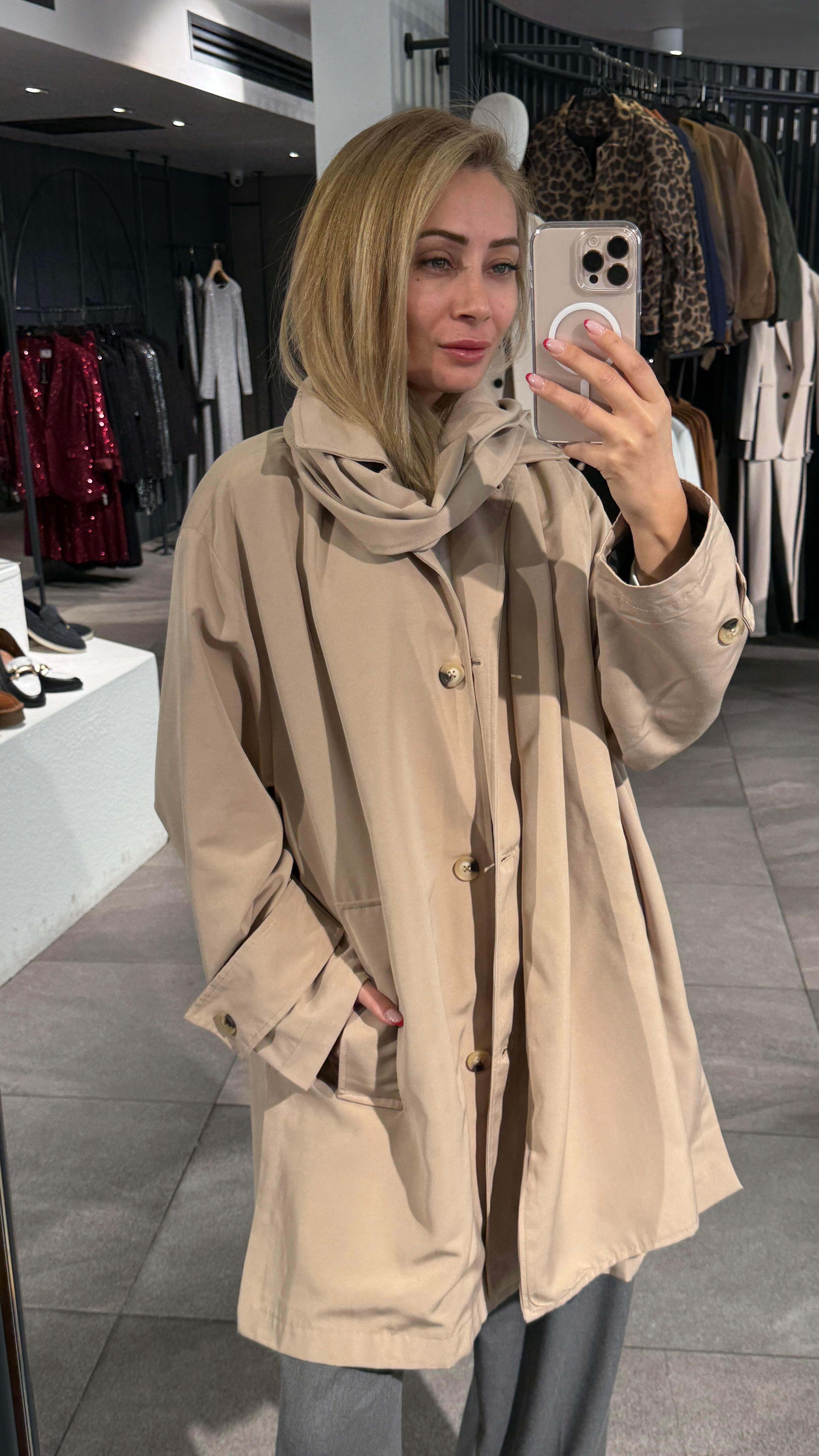 Yan Cepli Şallı Bej Treçkot TRENÇKOT