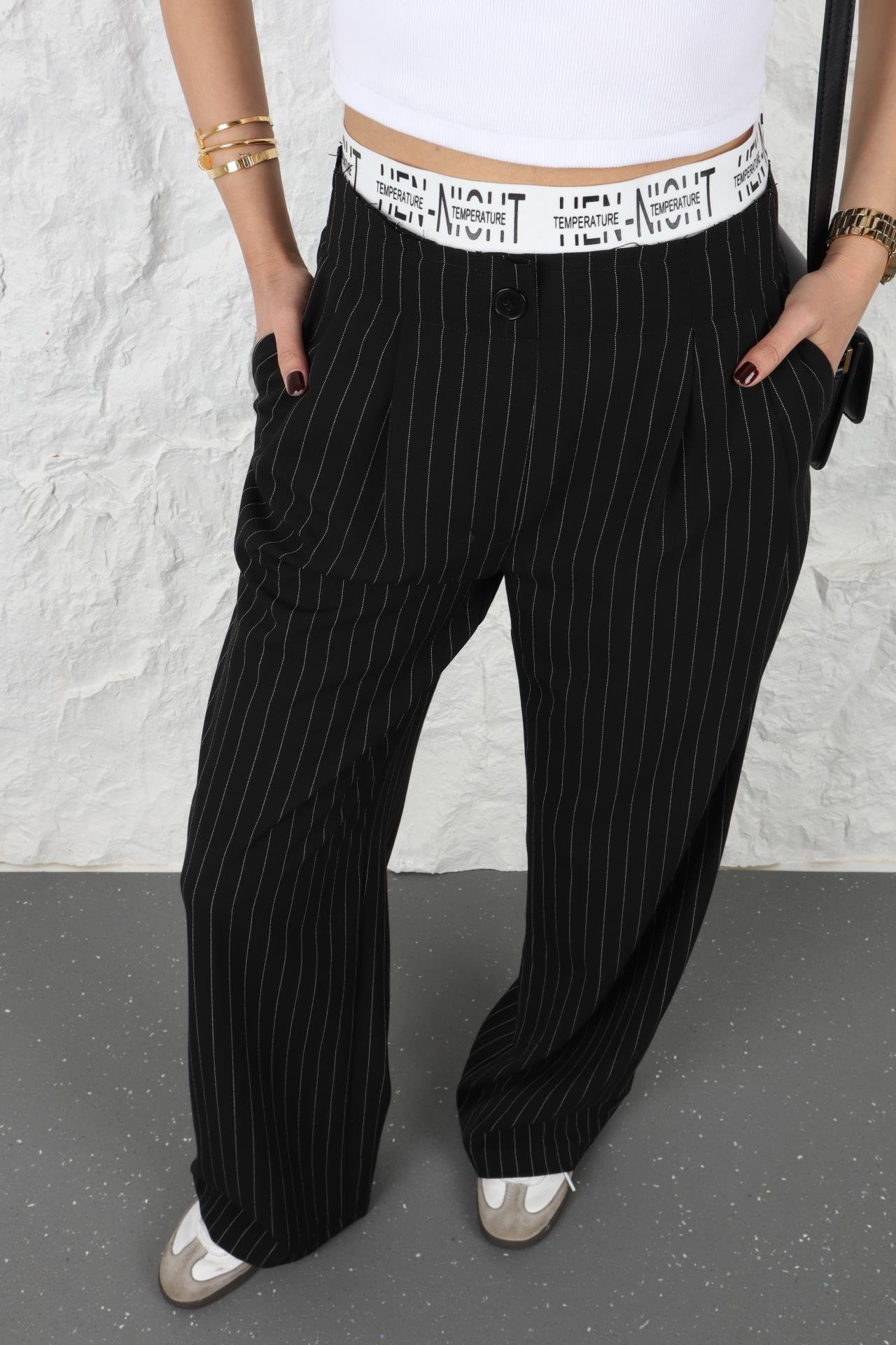Yazı Lastikli Siyah çizgili Pantolon PANTOLON