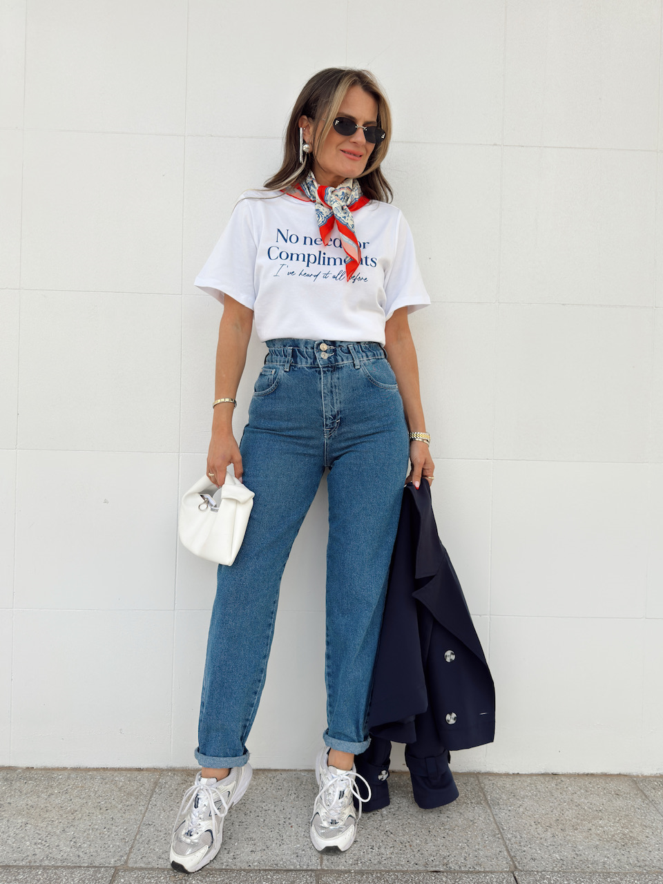 Nişantaşı Butik BEL LASTİKLİ MOM JEAN