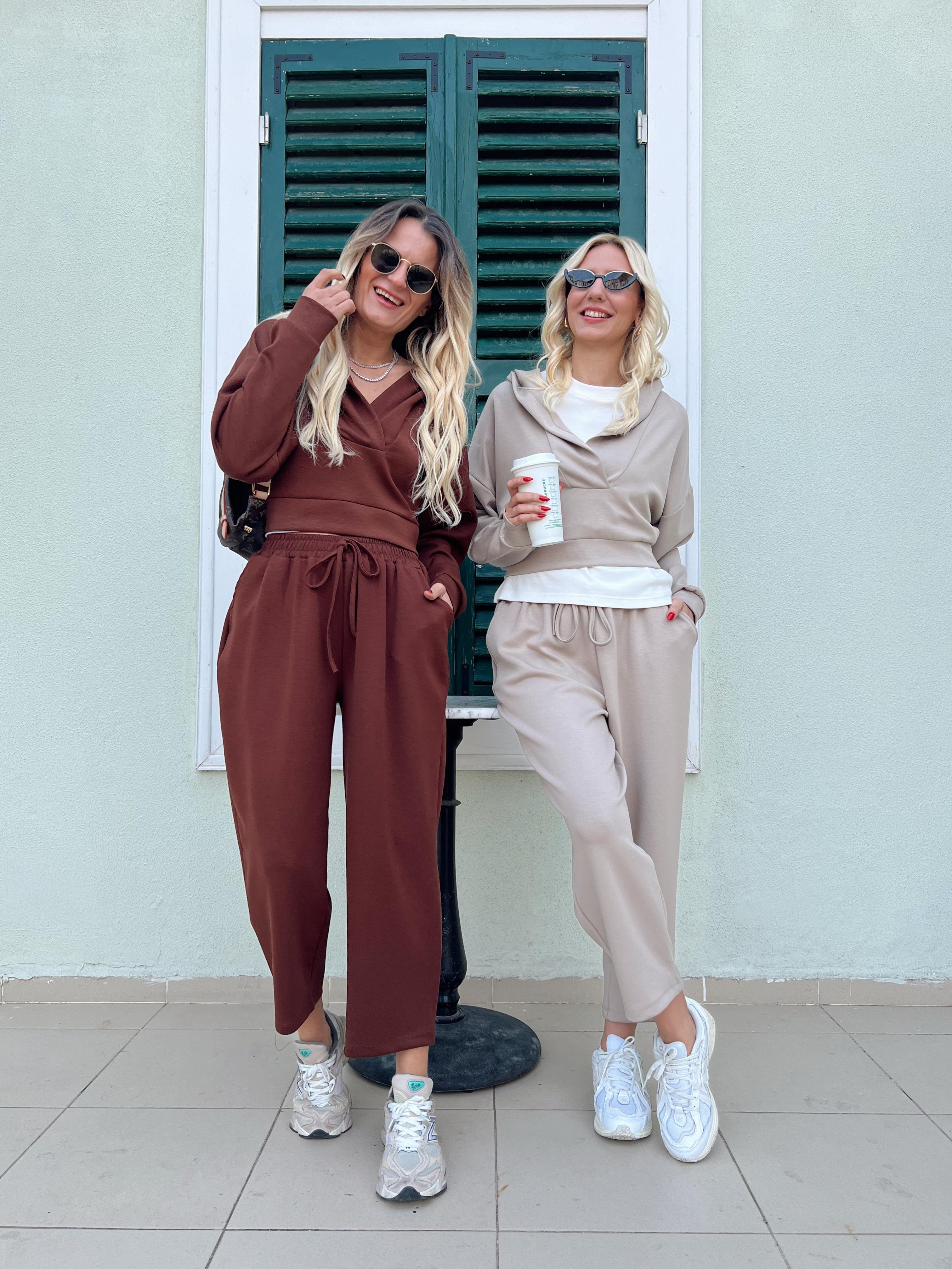 KAPÜŞONLU SWEAT PANTOLON TAKIM KUMBEJİ · 4