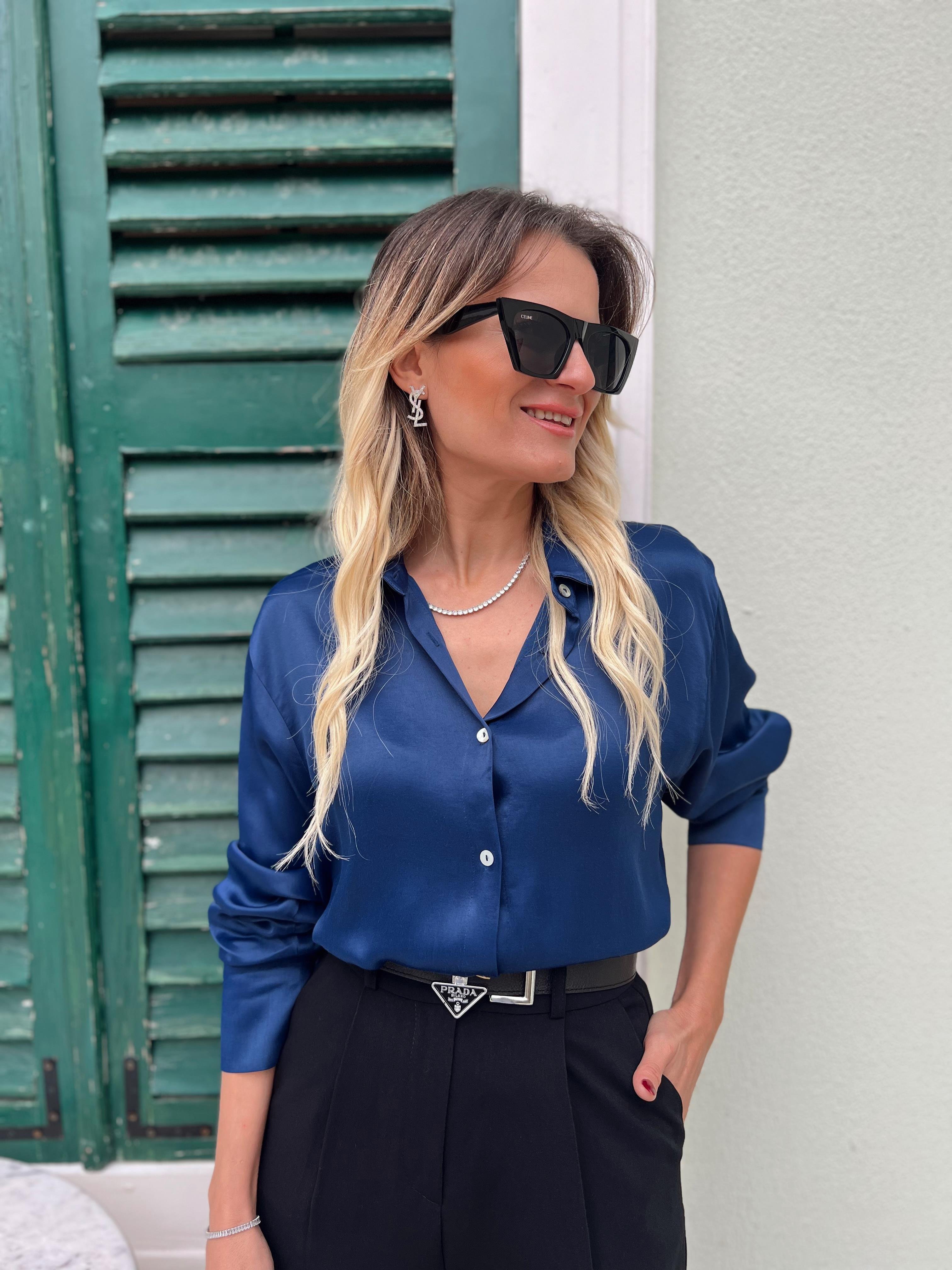 LACİVERT SATEN GÖMLEK · 2