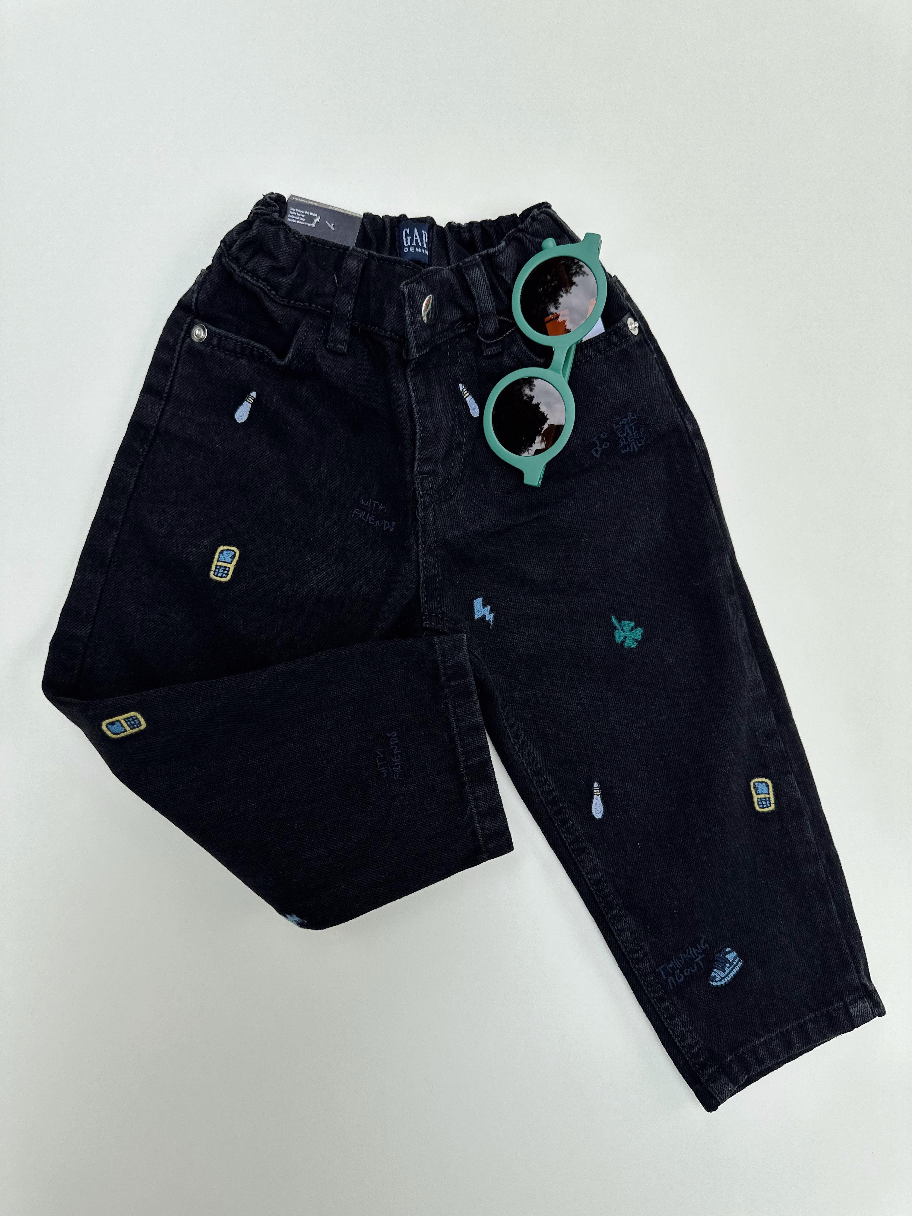 NAKIŞ İŞLEMELİ BOYFRİEND SİYAH PANTOLON · 2