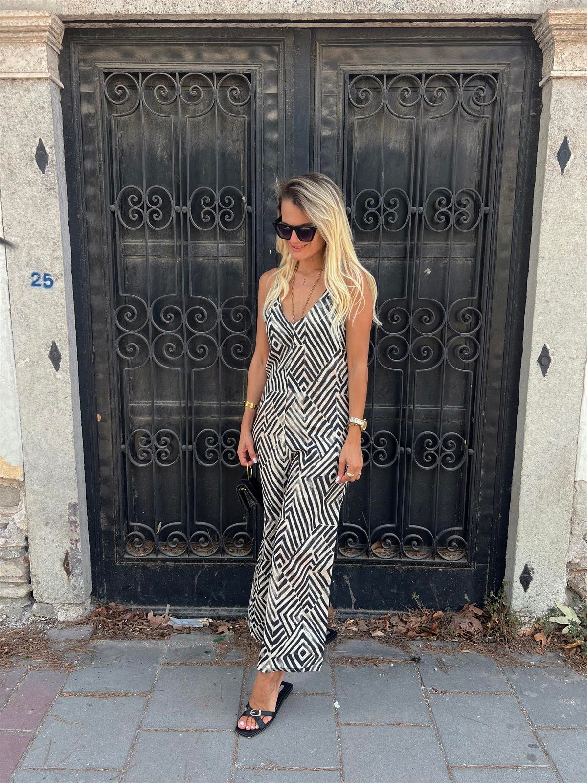 Nişantaşı Butik ÖN ARKA V YAKA TULUM