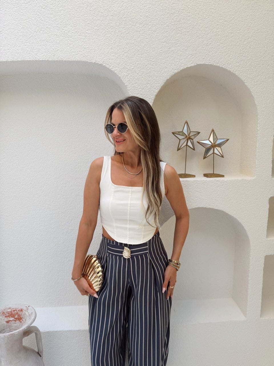 Nişantaşı Butik OVAL KESİM KONTRAST EKRU BLUZ
