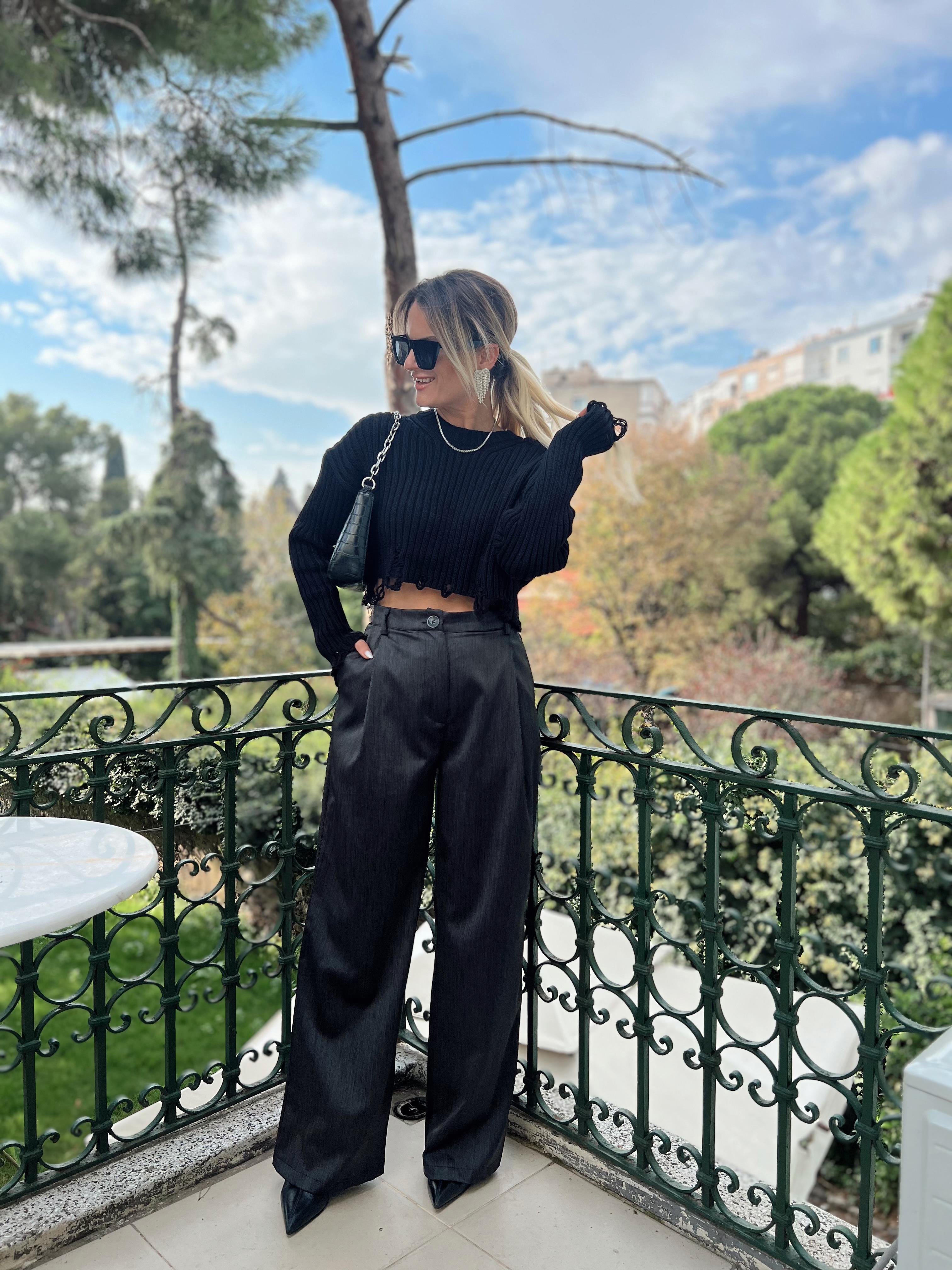 YÜKSEK BEL GRİ BOL PAÇA PANTOLON · 3