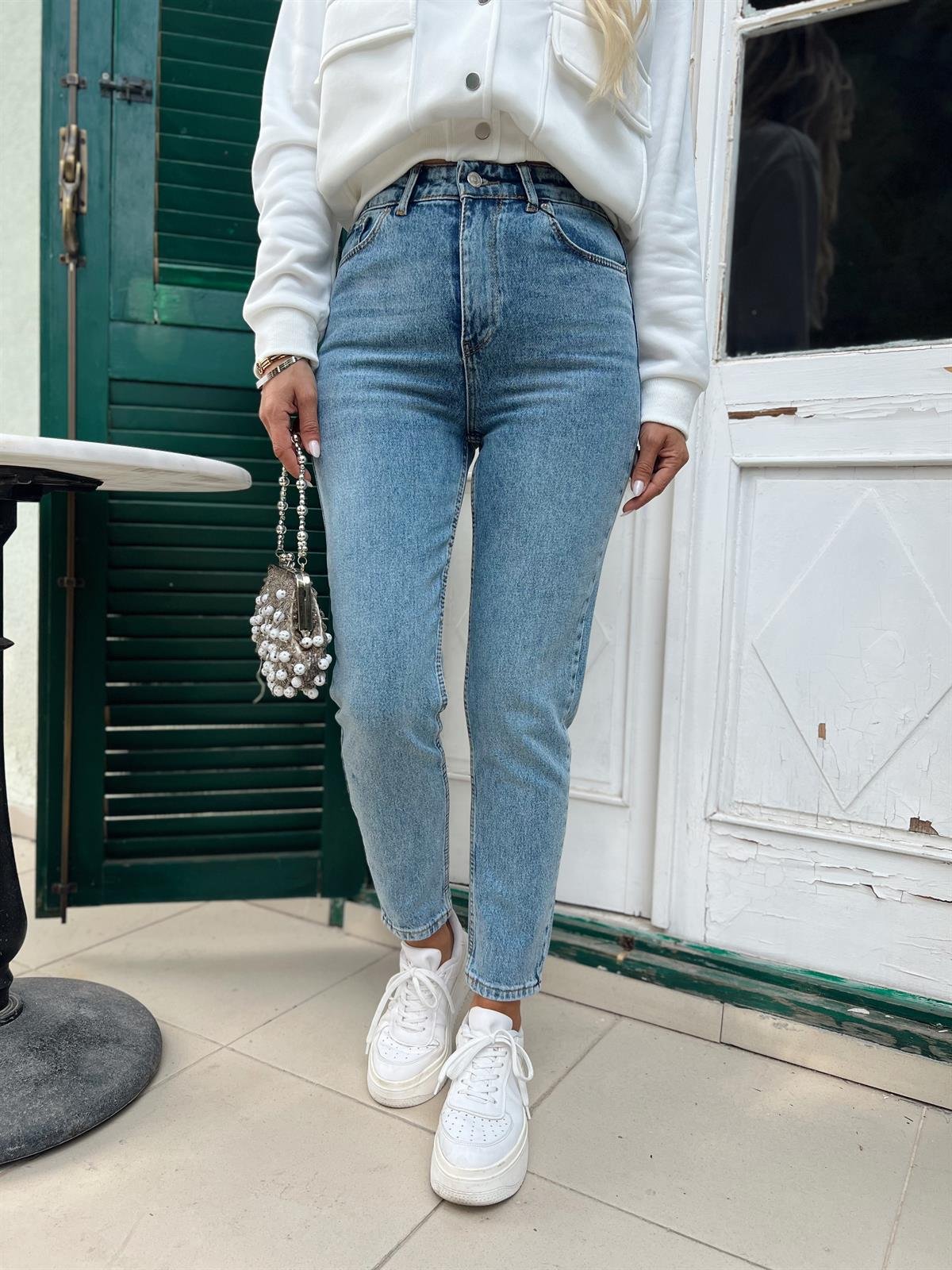 YÜKSEK BEL YIKAMALI MOM JEAN · 4