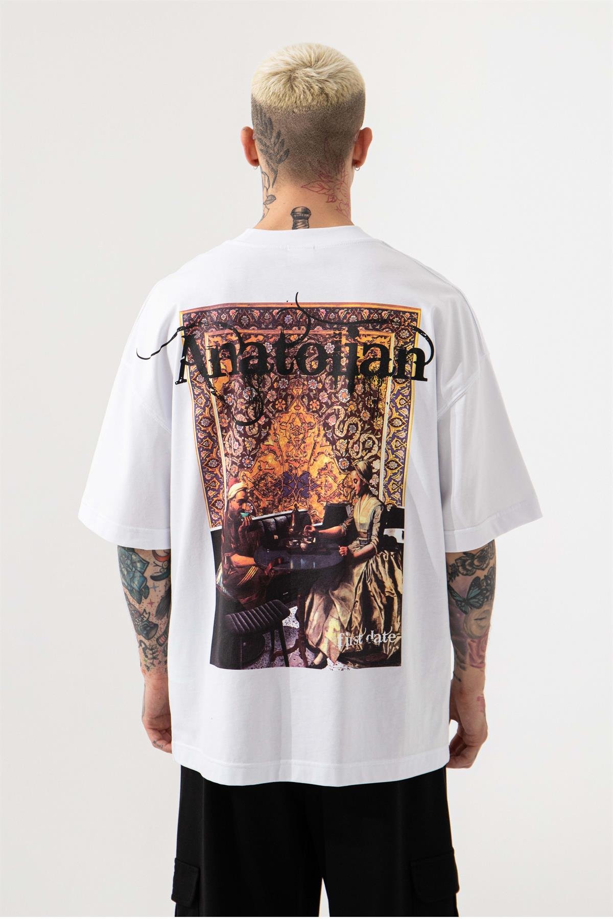 OVERSIZE ANATOLIAN BASKILI T-SHIRT BEYAZ