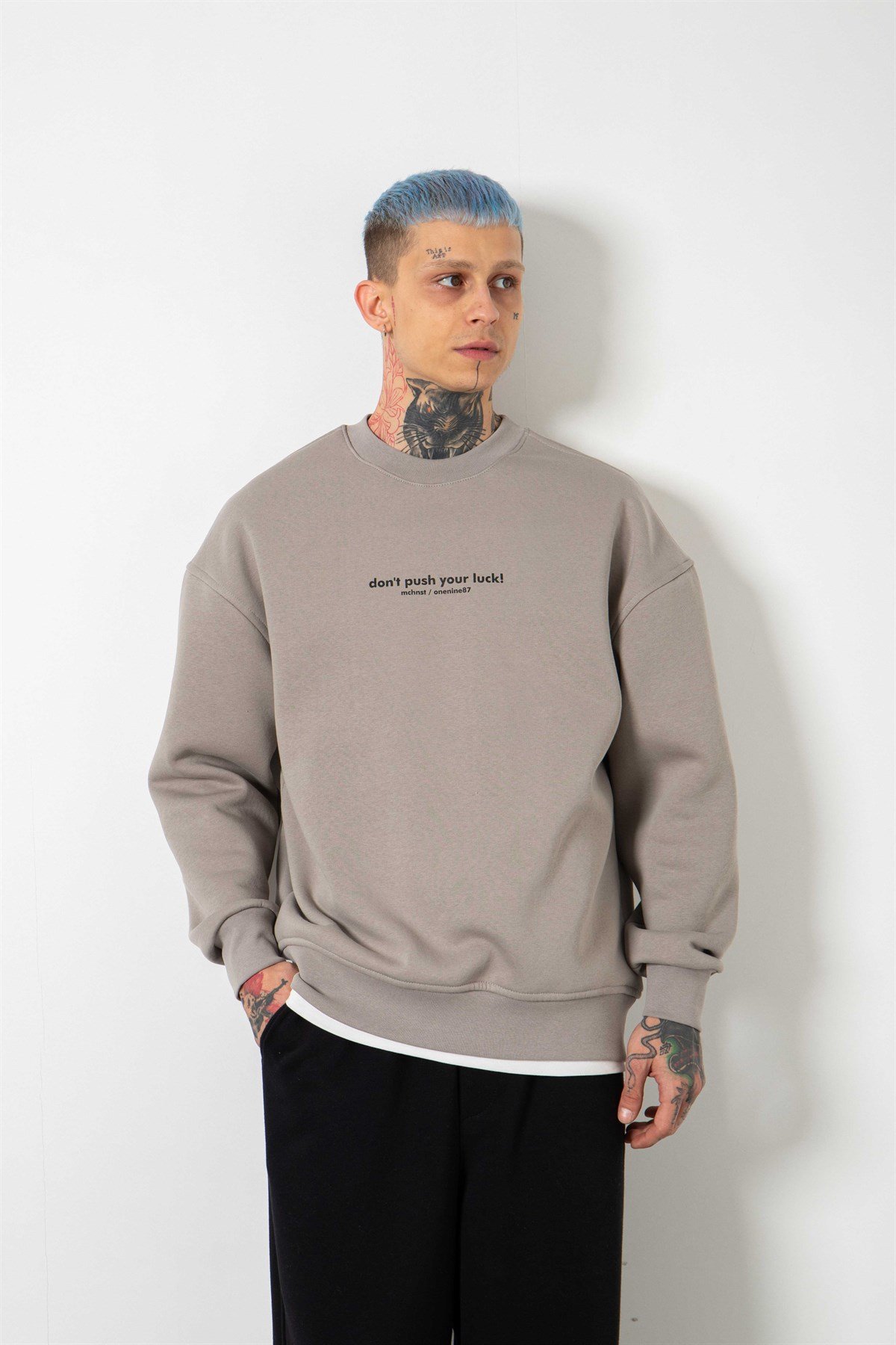 Oversize Dirty Hands Baskılı Sweatshirt ICE GRİ