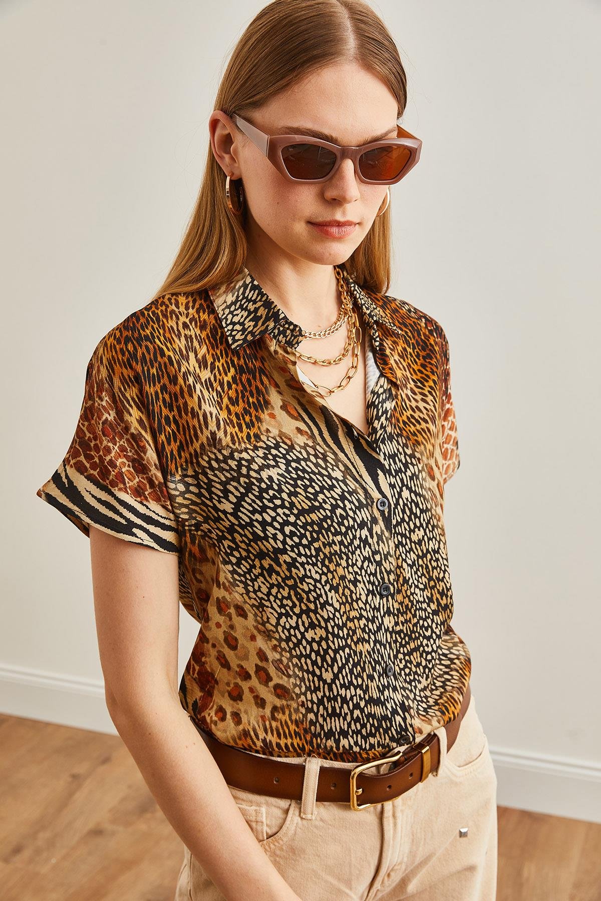 Animal Print Dökümlü Yarasa Viskon Gömlek Leopar Camel