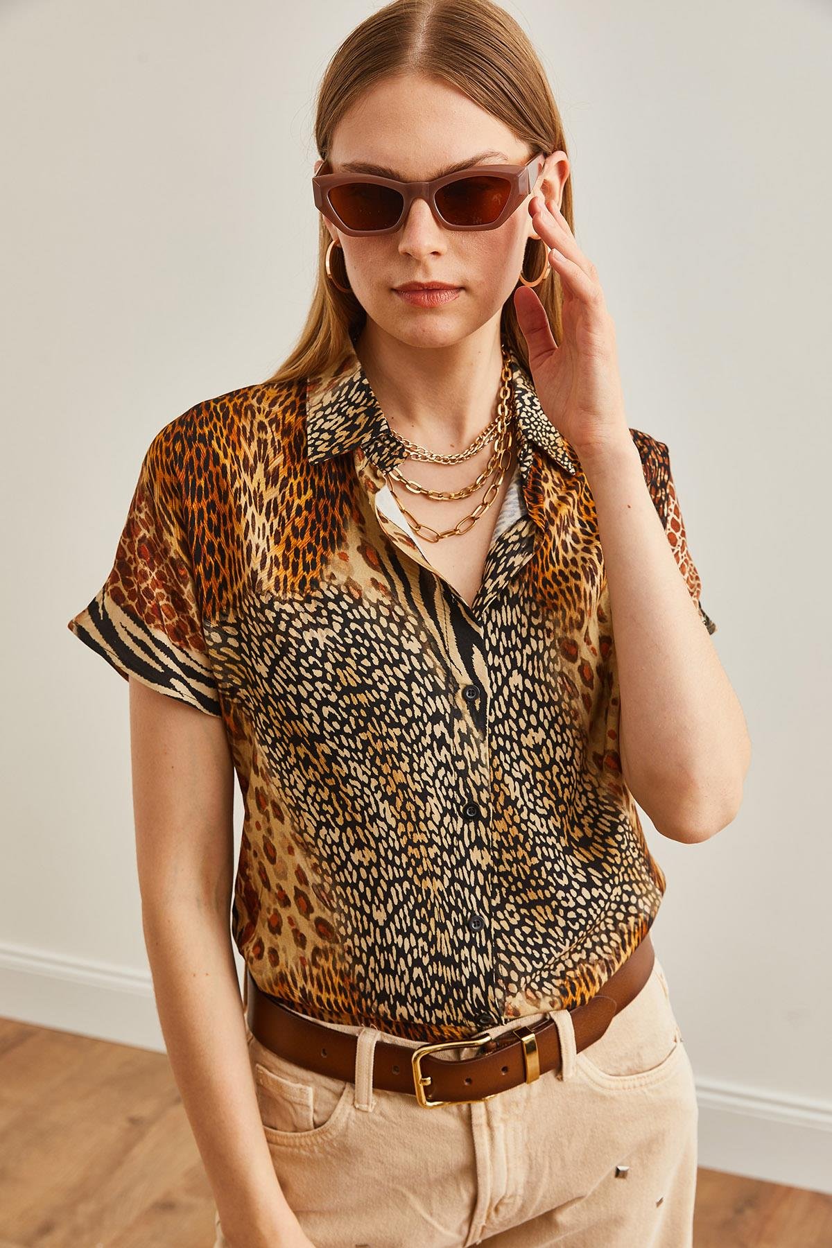 Animal Print Dökümlü Yarasa Viskon Gömlek Leopar Camel