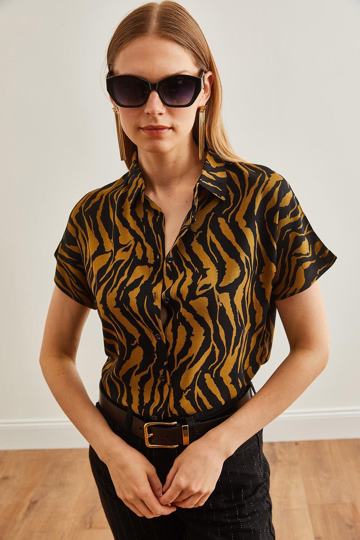 Animal Print Dökümlü Yarasa Viskon Gömlek Leopar Vizon