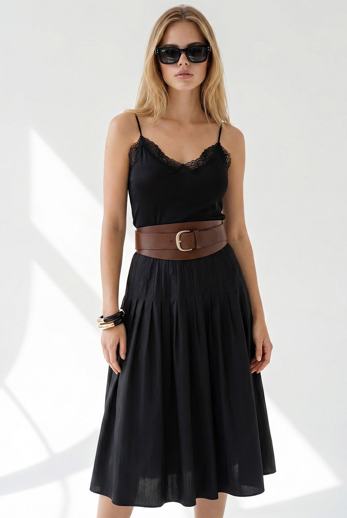 Askılı Loose Fit Dökümlü Dantel Bluz Siyah