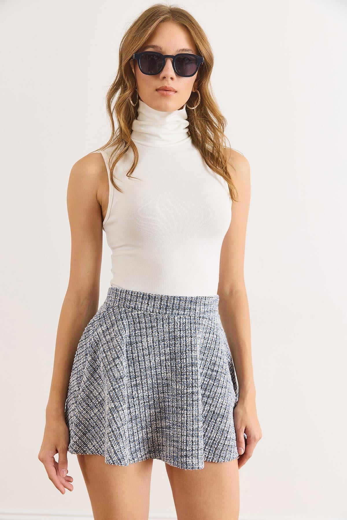 Balıkçı Yaka Altı Çıtçıtlı Yumuşak Dokulu Bodysuit Beyaz
