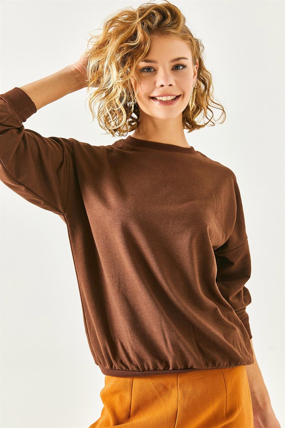 Basic Yumuşak Dokulu Salaş Sweatshirt Düz Acı Kahve