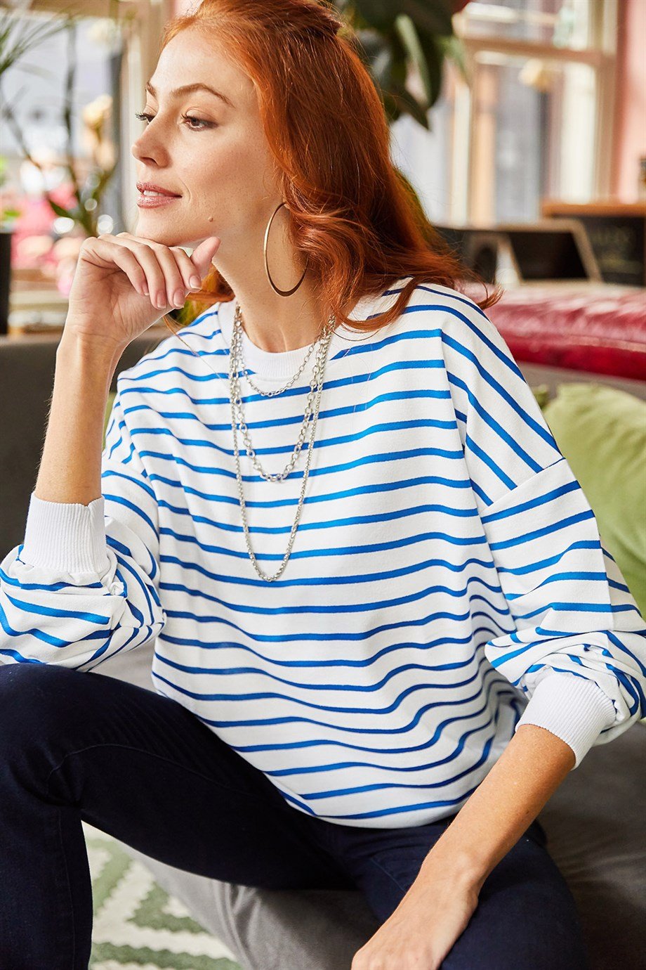 Basic Yumuşak Dokulu Salaş Sweatshirt Beyaz İndigo
