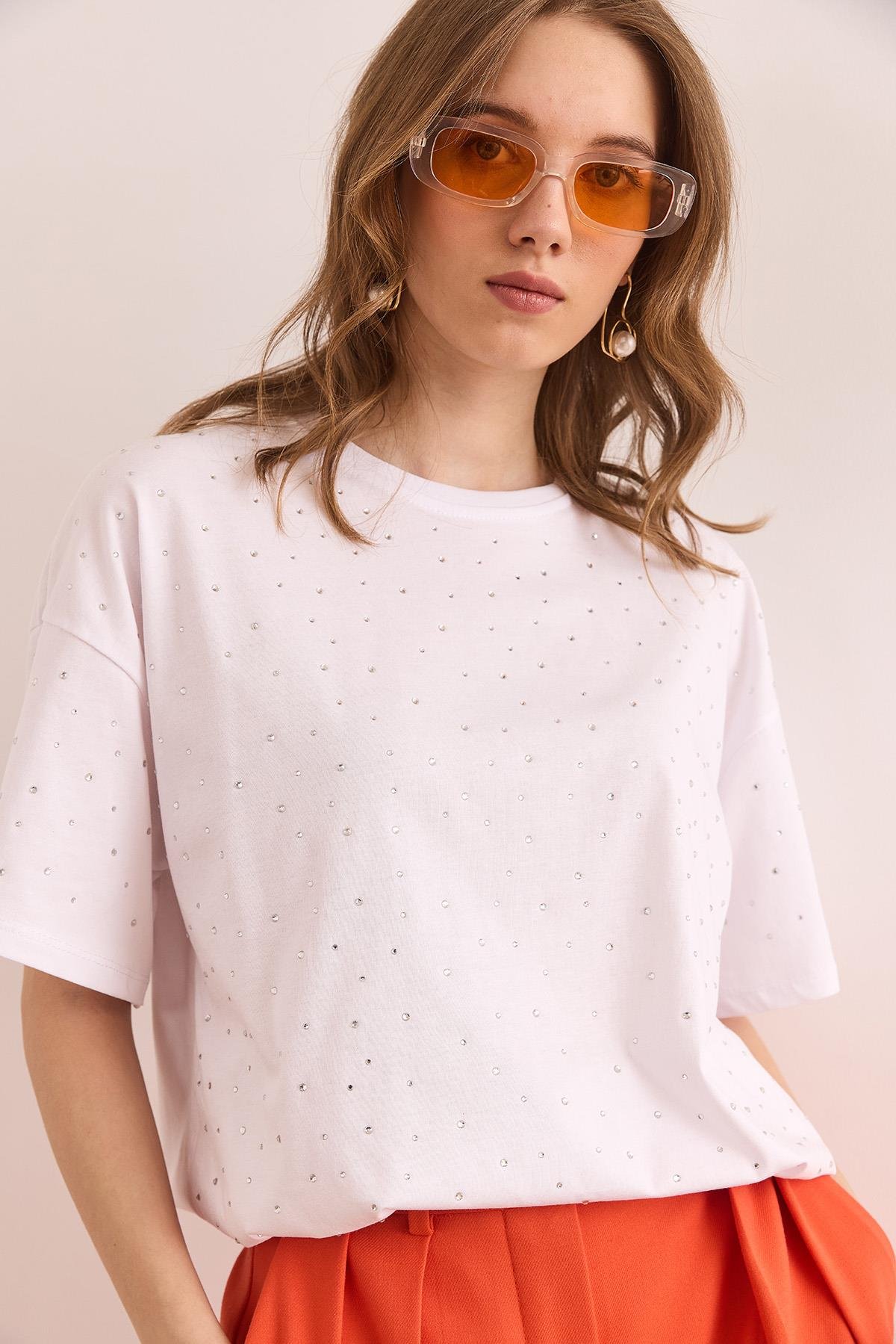 Baskı Taş Detaylı Regular Fit Tişört Beyaz