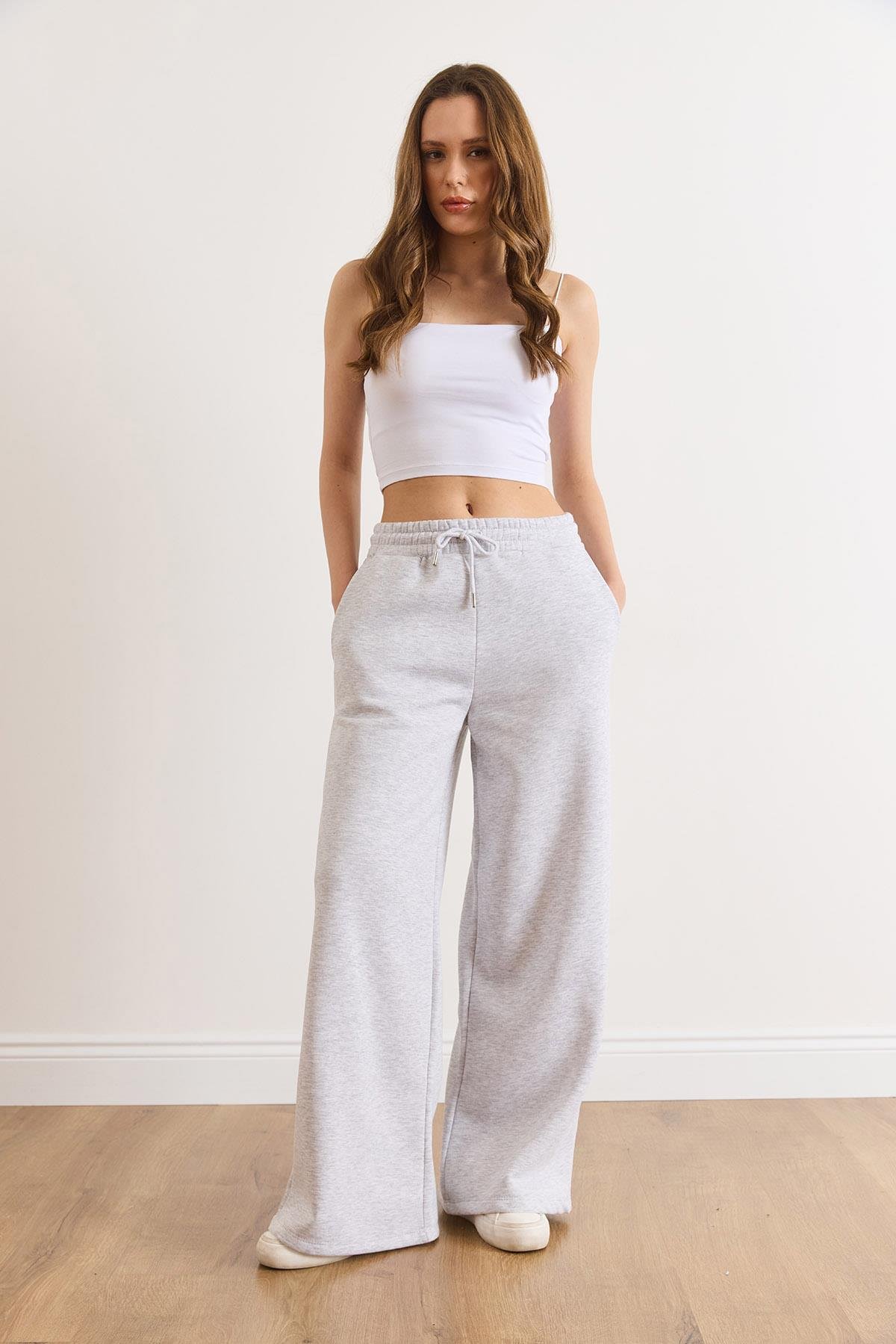 Beli Bağcıklı Cepli Wide Leg Şardonlu Kalın Eşofman Altı Gri