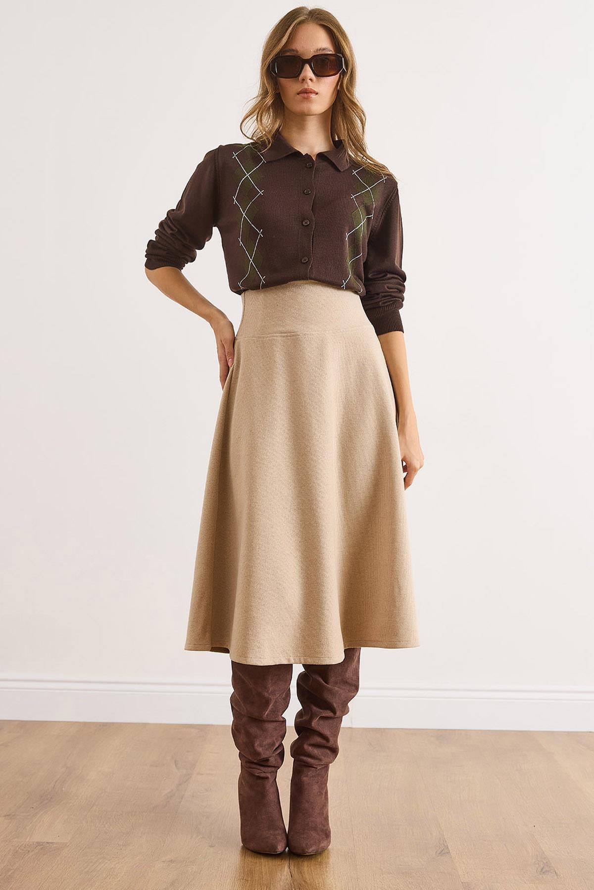 Beli Bantlı Selanik Çan Etek Bej