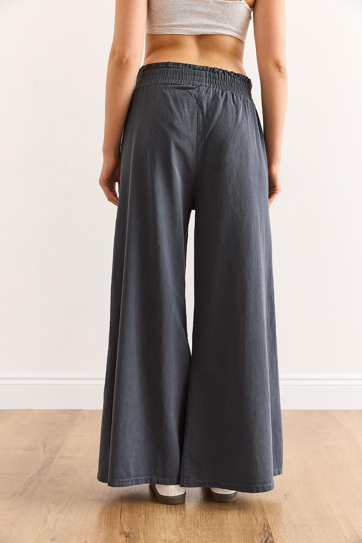 Beli Lastikli Cepli İspanyol Paça Pamuk Gabardin Pantolon Füme