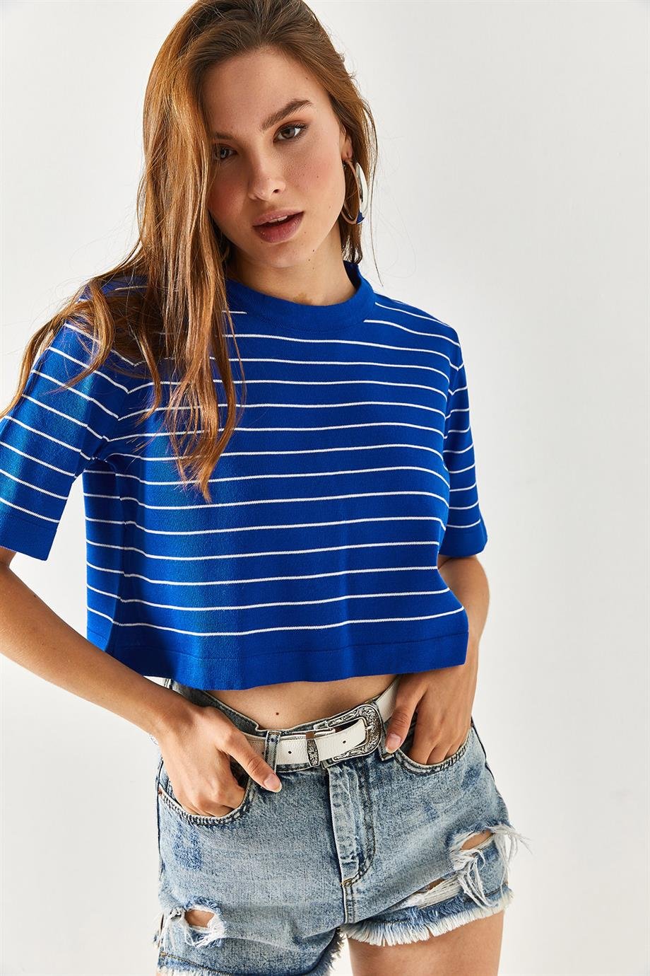 Bisiklet Yaka Çizgili Crop Triko Bluz Saks Mavi